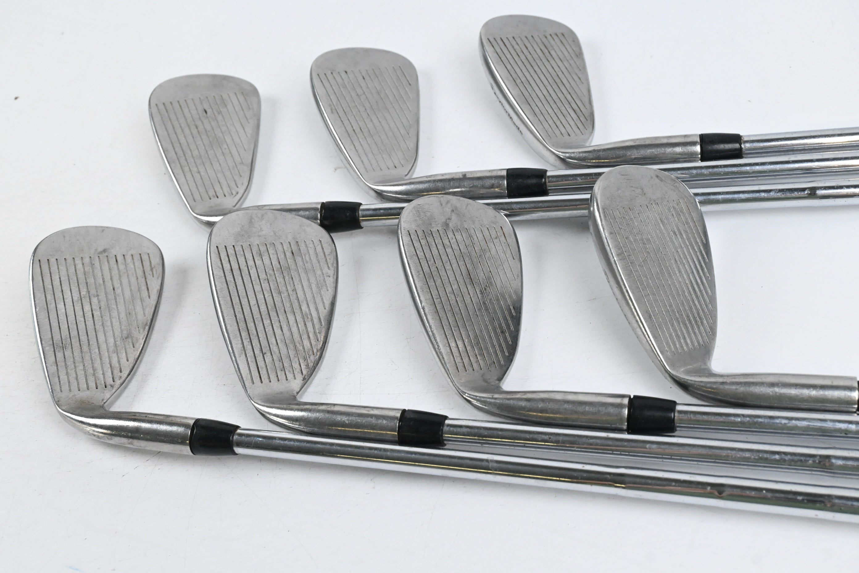 Taylormade 200 Steel Irons / 5-PW+SW / Stiff Flex Taylormade 90 Shafts