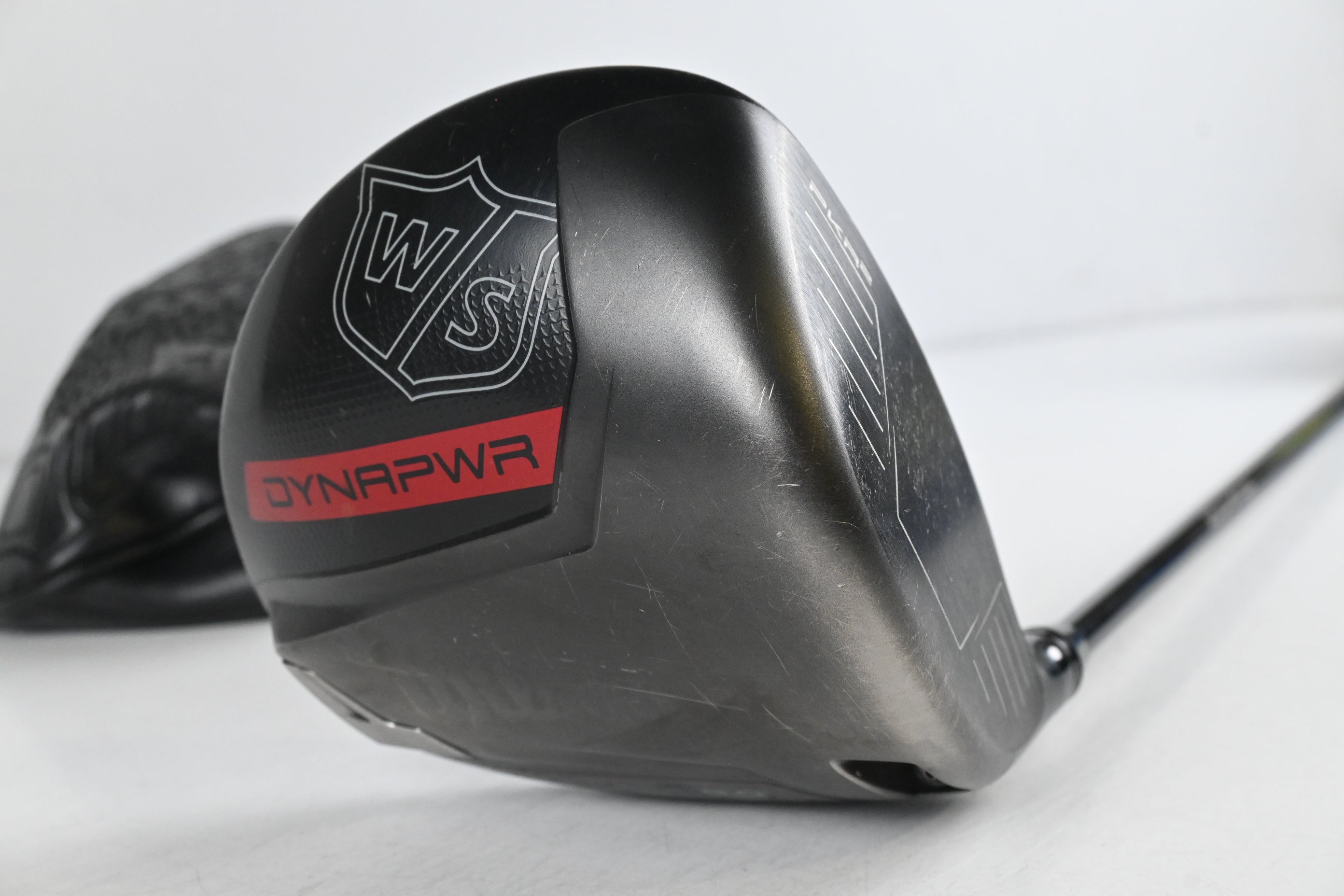 Wilson Dynapower Titanium 2023 Driver / 9 Degree / Stiff Flex Hzrdus Smoke RDX 50