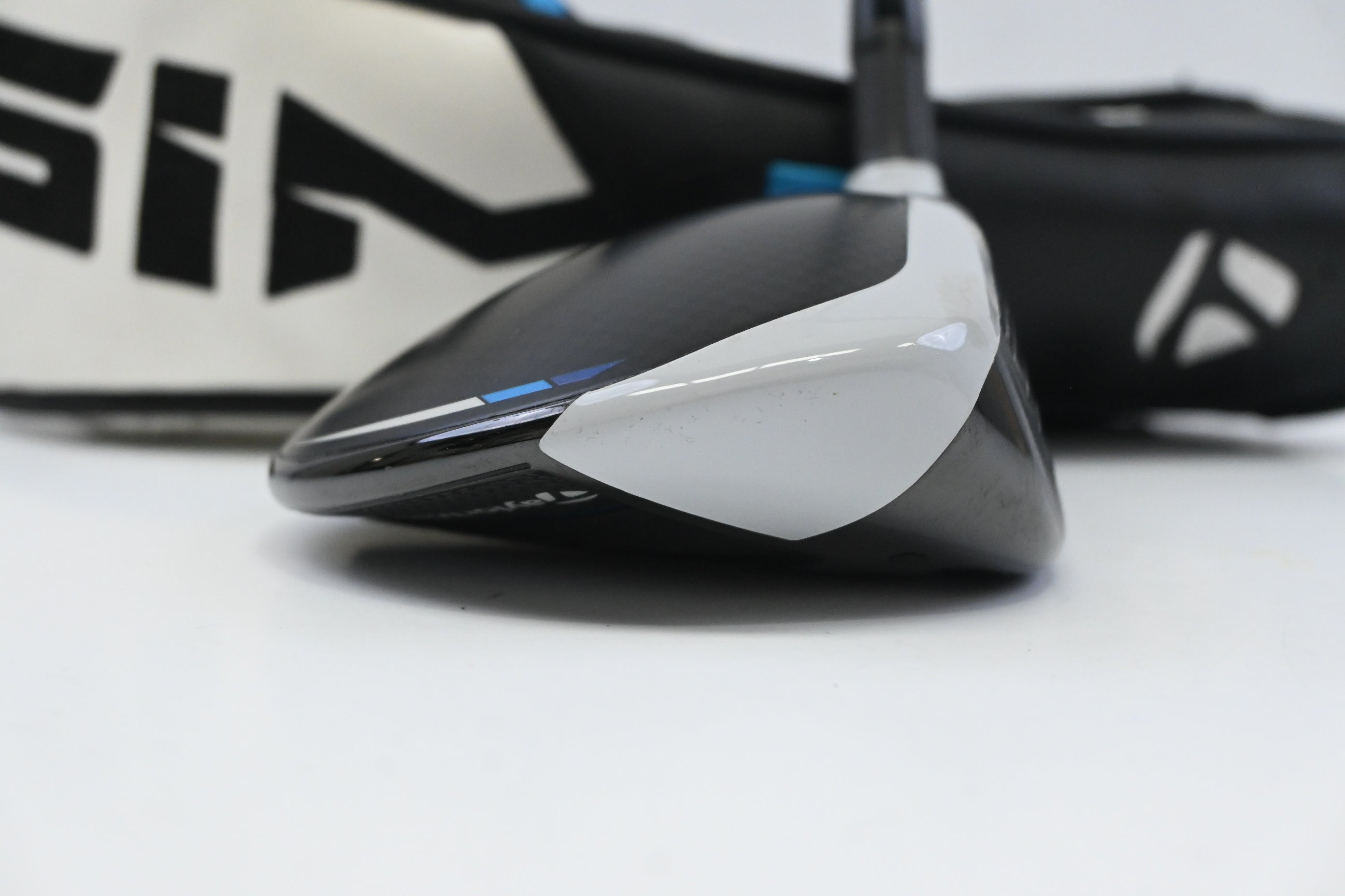 Taylormade SIM2 Max #3 Wood / 15 Degree / Regular Flex Fujikura Ventus Blue 5