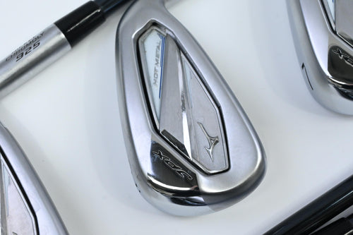 Mizuno JPX 925 Hot Metal Irons / 5-PW+GW / Regular Flex Recoil Dart ESX 60