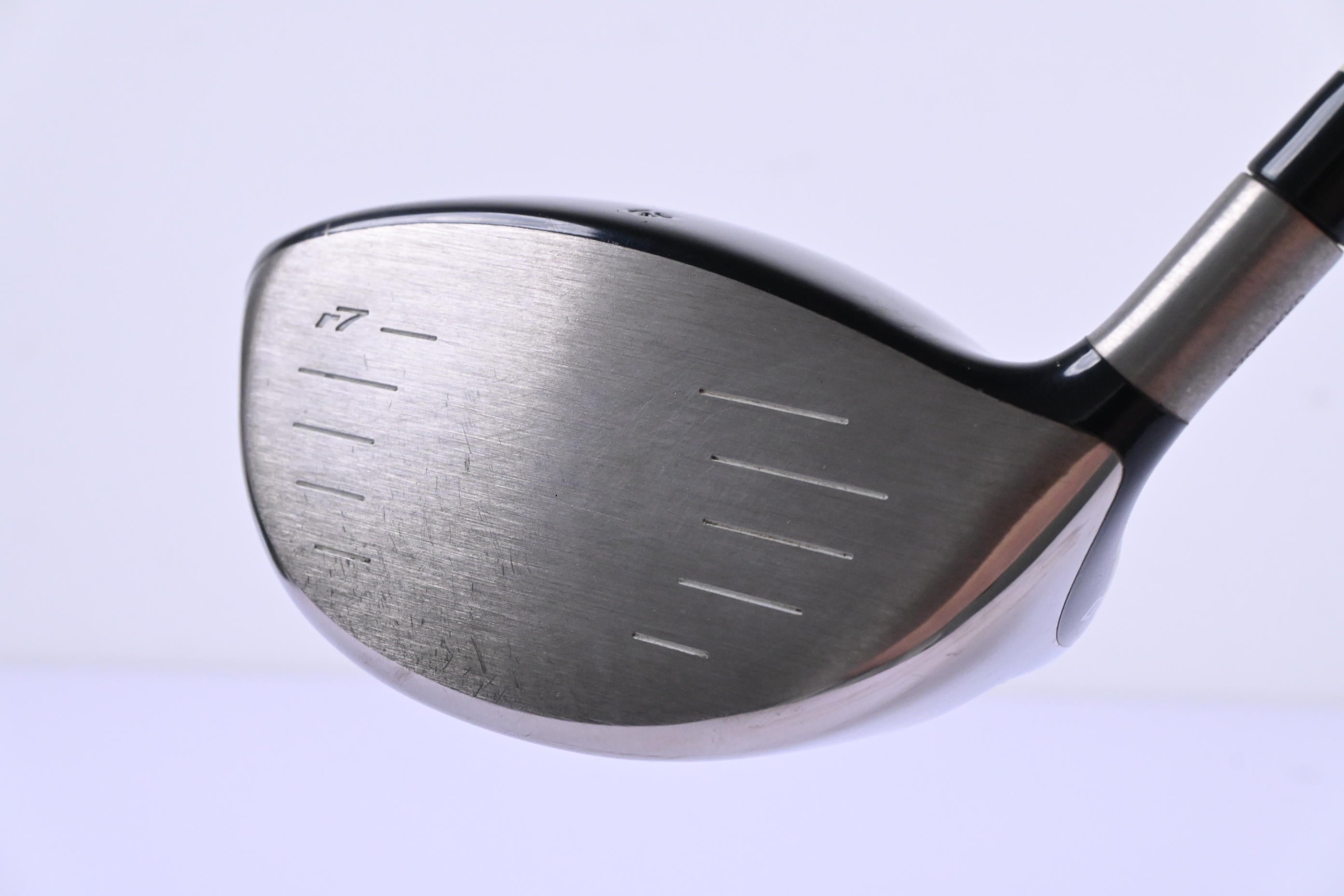 Taylormade R7 Draw Driver / 9 Degree / Stiff Flex Fujikura REAX 60 Shaft