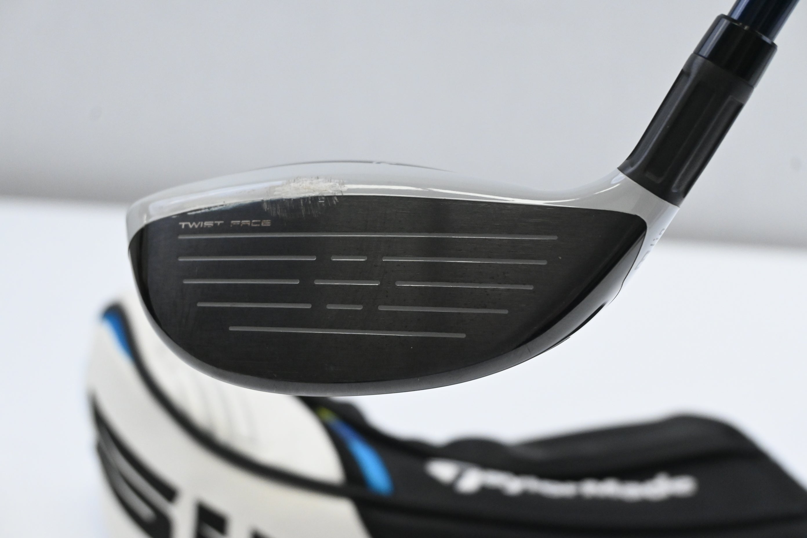 Taylormade SIM2 Max #3 Wood / 15 Degree / Regular Flex Fujikura Ventus Blue 5
