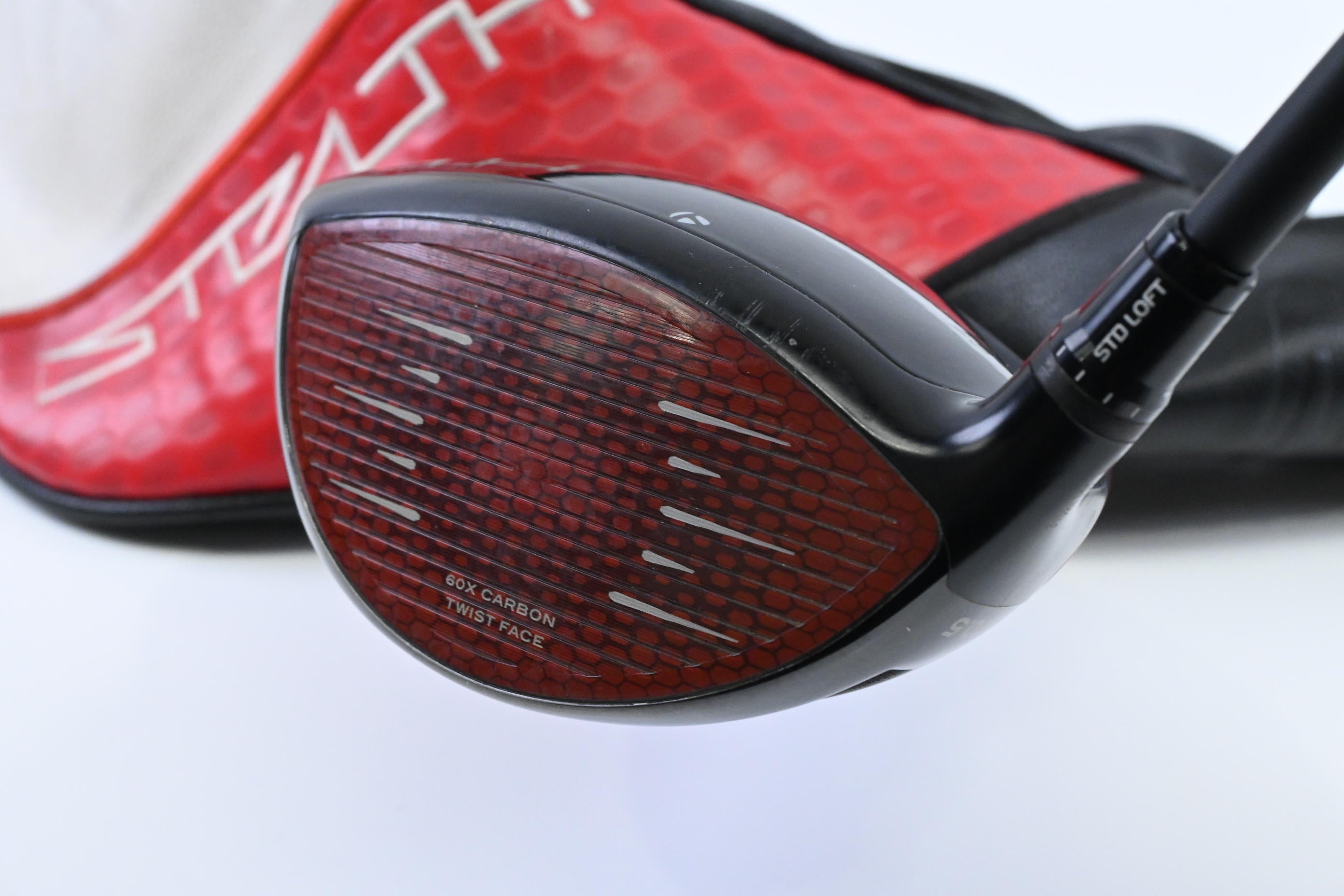 Taylormade Stealth 2 Driver / 10.5 Degree / X-Flex Kai'li Dark Waves White 60