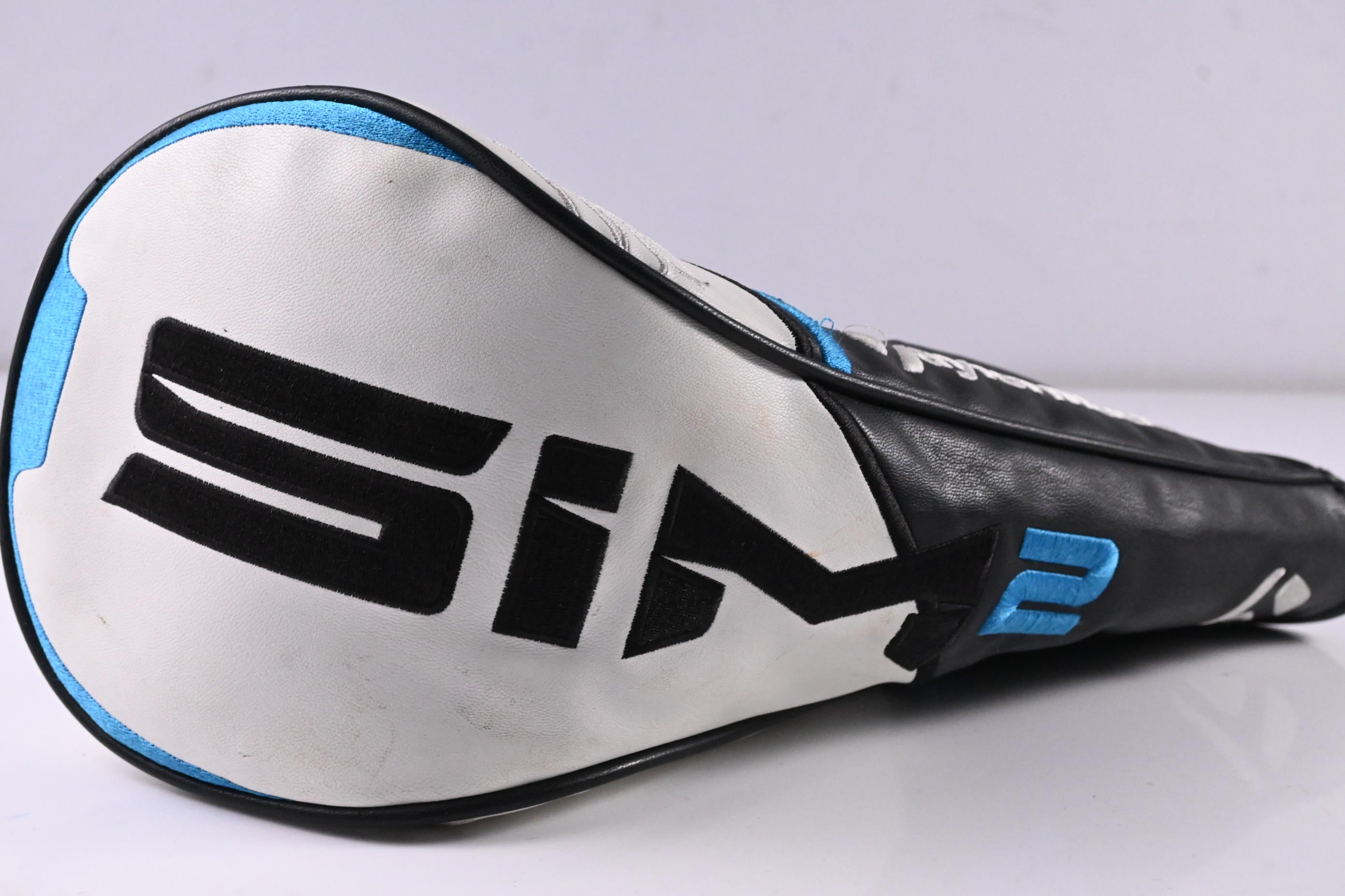 Taylormade SIM2 Max Driver / 9 Degree / Regular Flex Fujikura Ventus Blue 5