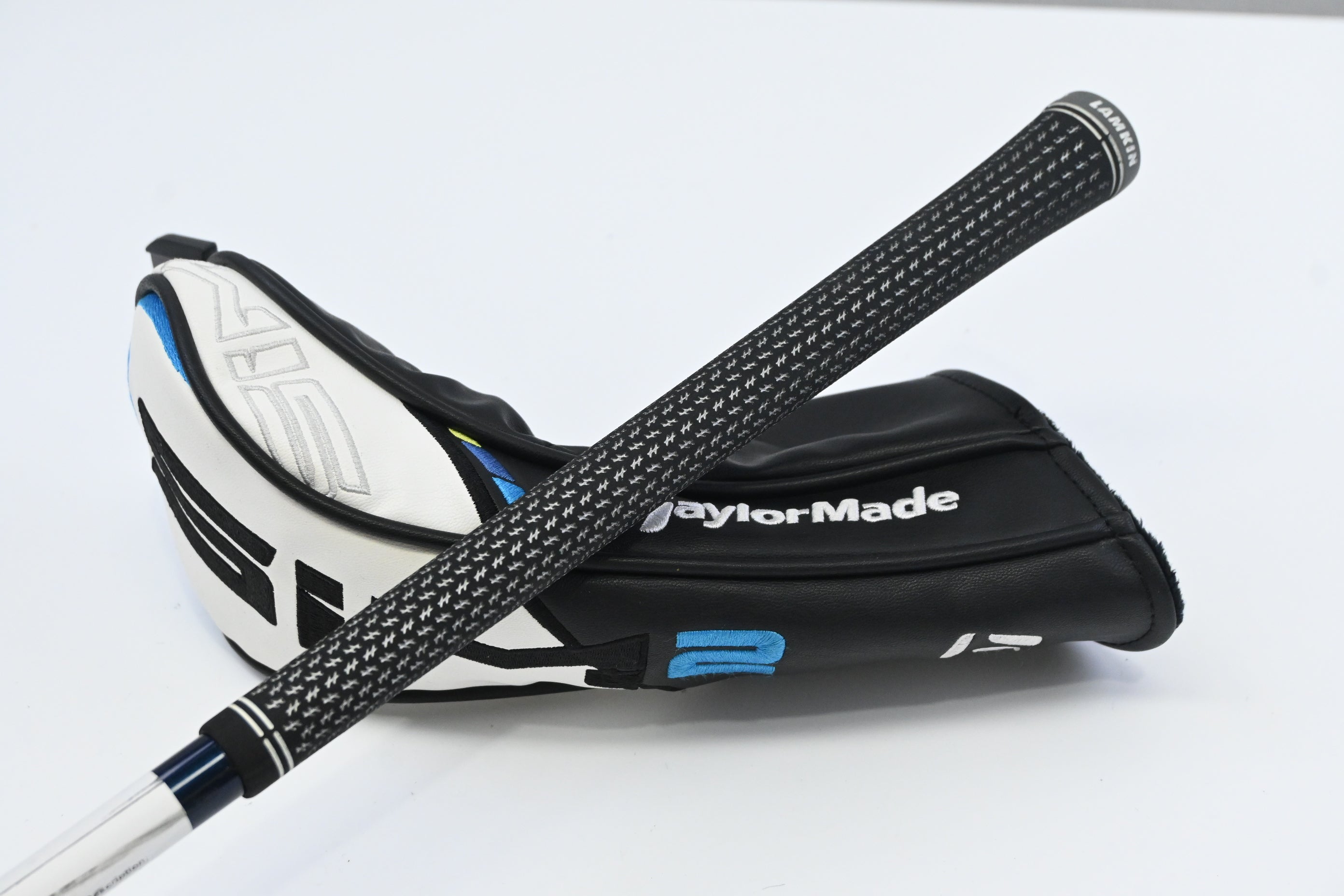 Taylormade SIM2 Max #3 Wood / 15 Degree / Regular Flex Fujikura Ventus Blue 5