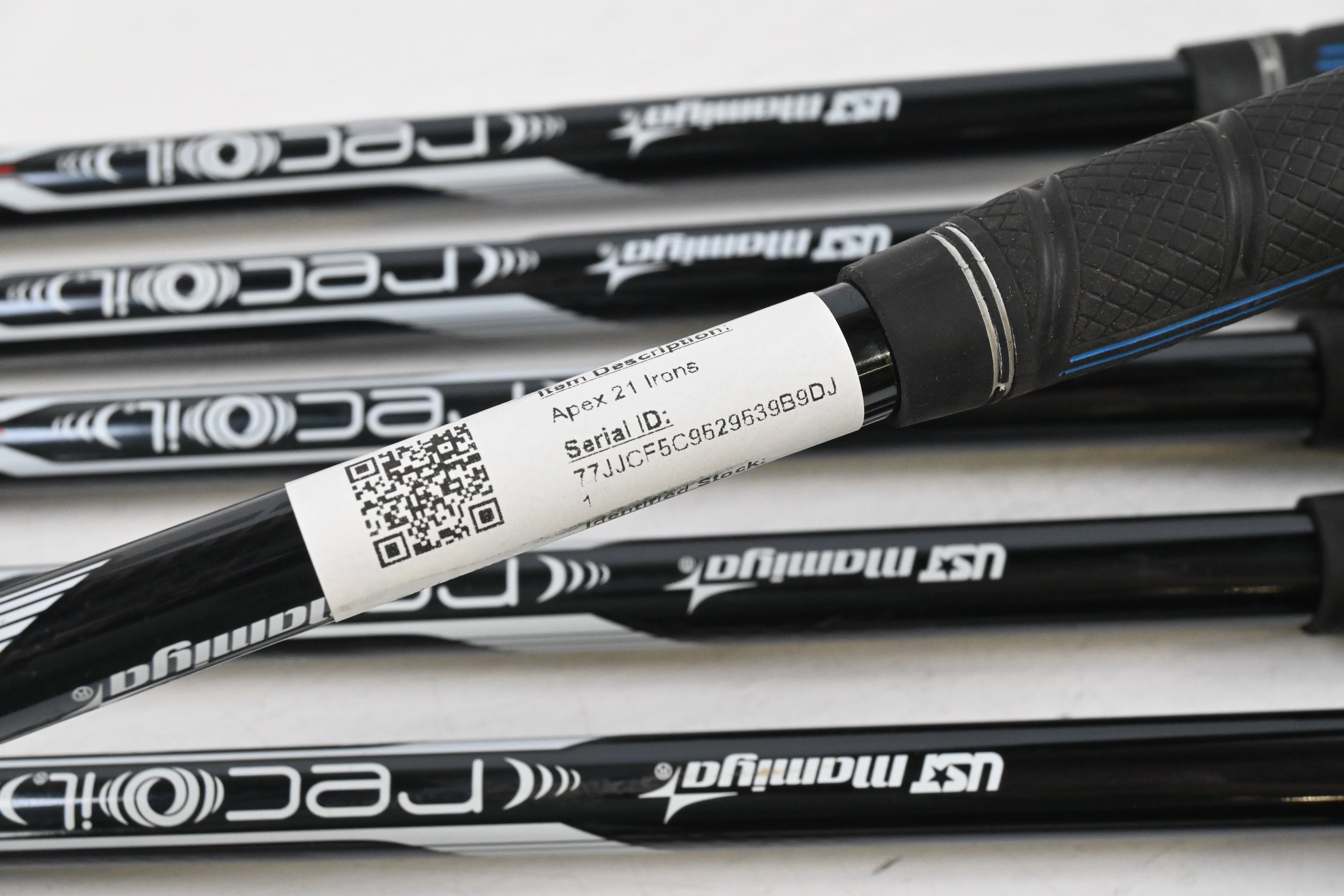 Callaway Apex 21 Irons / 5-PW+GW / Regular Flex UST Mamiya Recoil Dart 75 Shafts