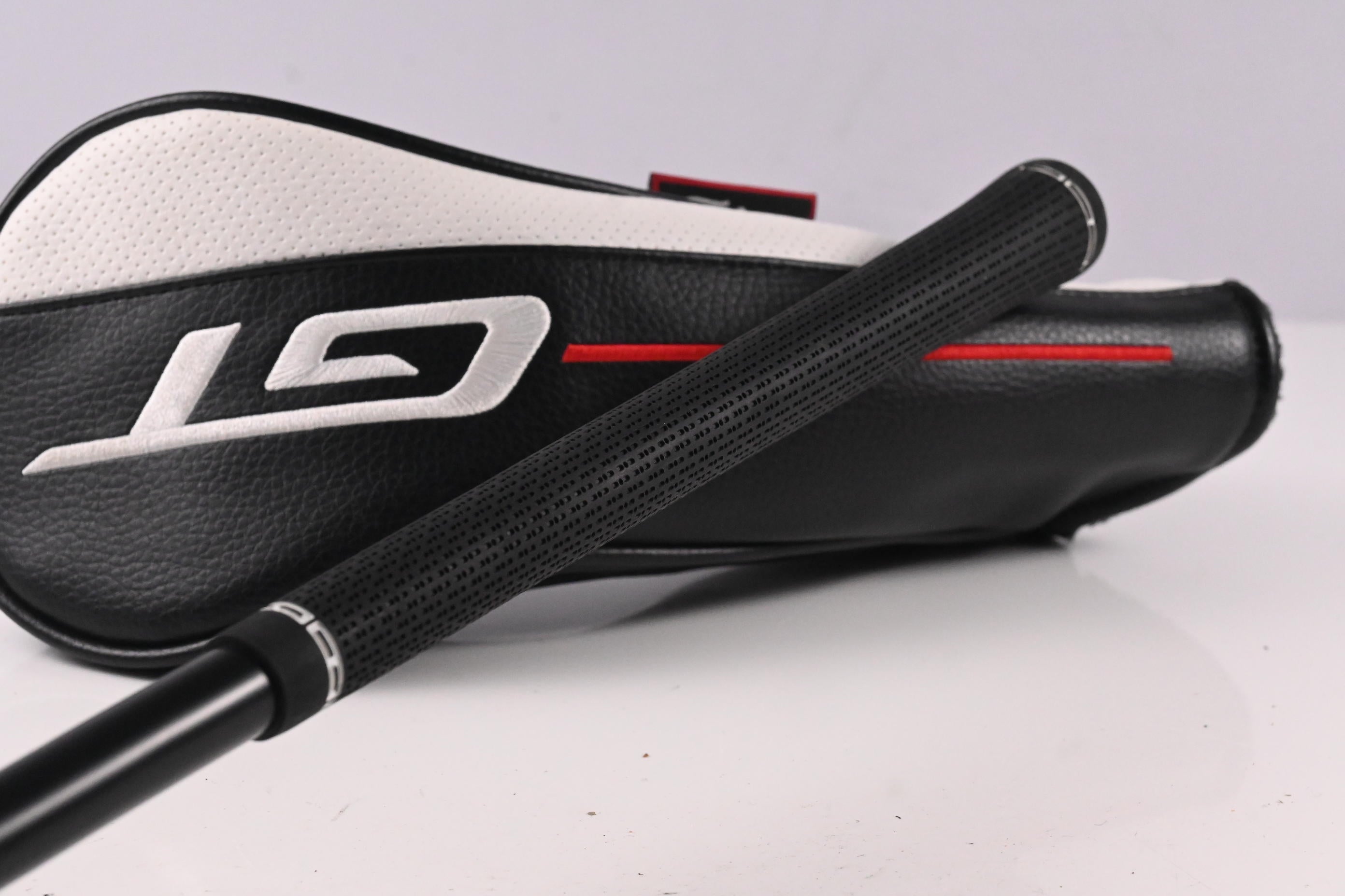 Titleist GT2 #3 Wood / 15 Degree / Stiff Flex HZRDUS Gen5 Black 70 Shaft