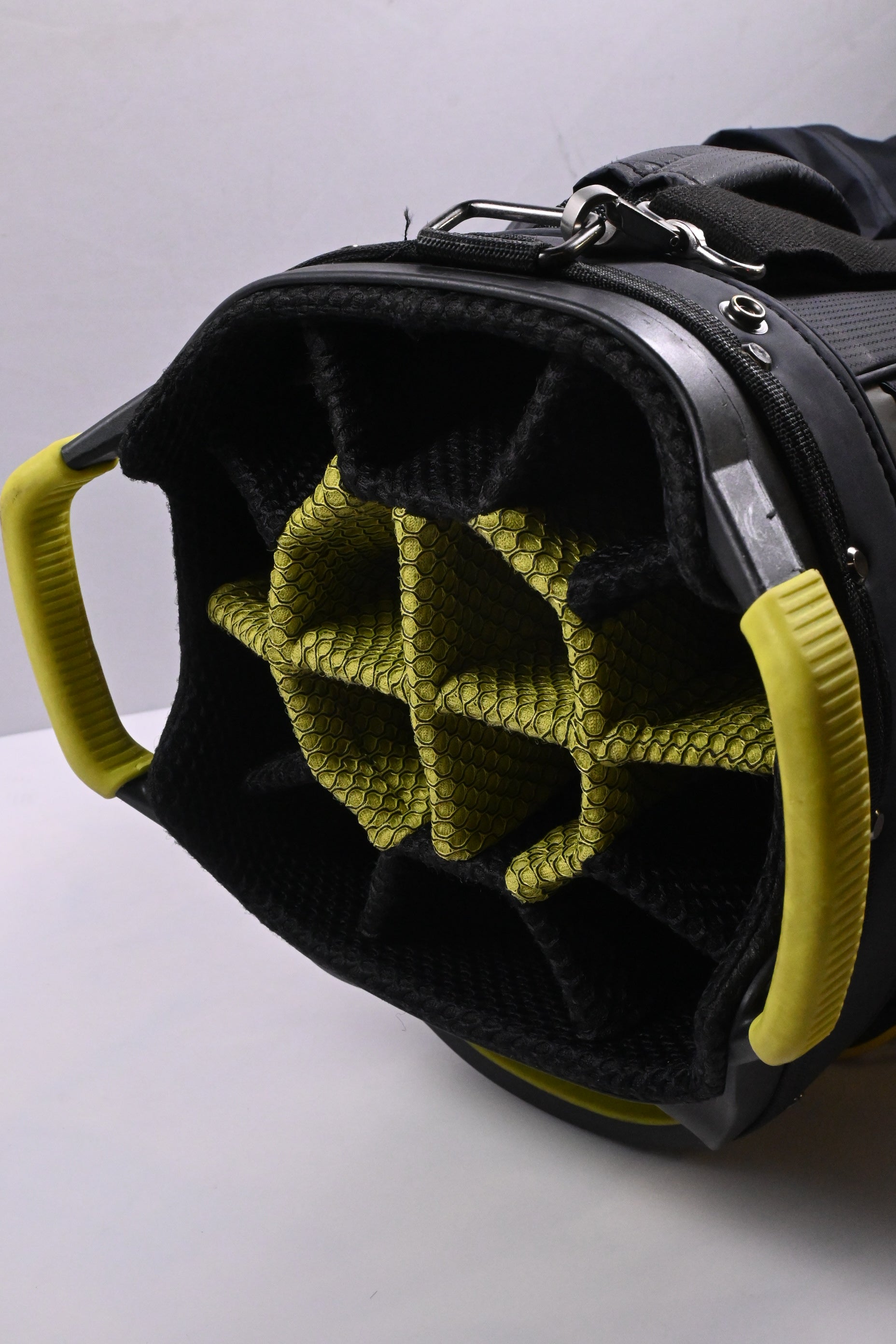 Callaway Hyper Dry 15 Cart Bag / 15-Way Divider / Black, Grey, Green