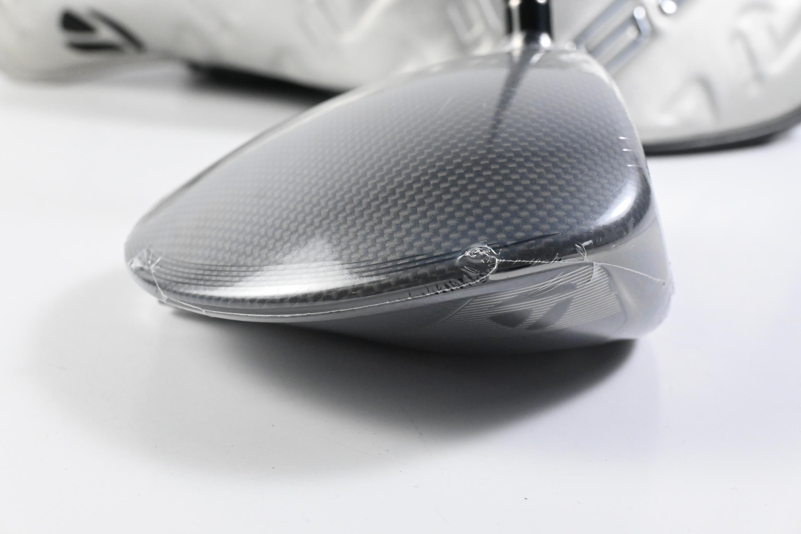 Taylormade Qi35 Max Driver / 12 Degree / Regular Flex Vanquish 4 Shaft