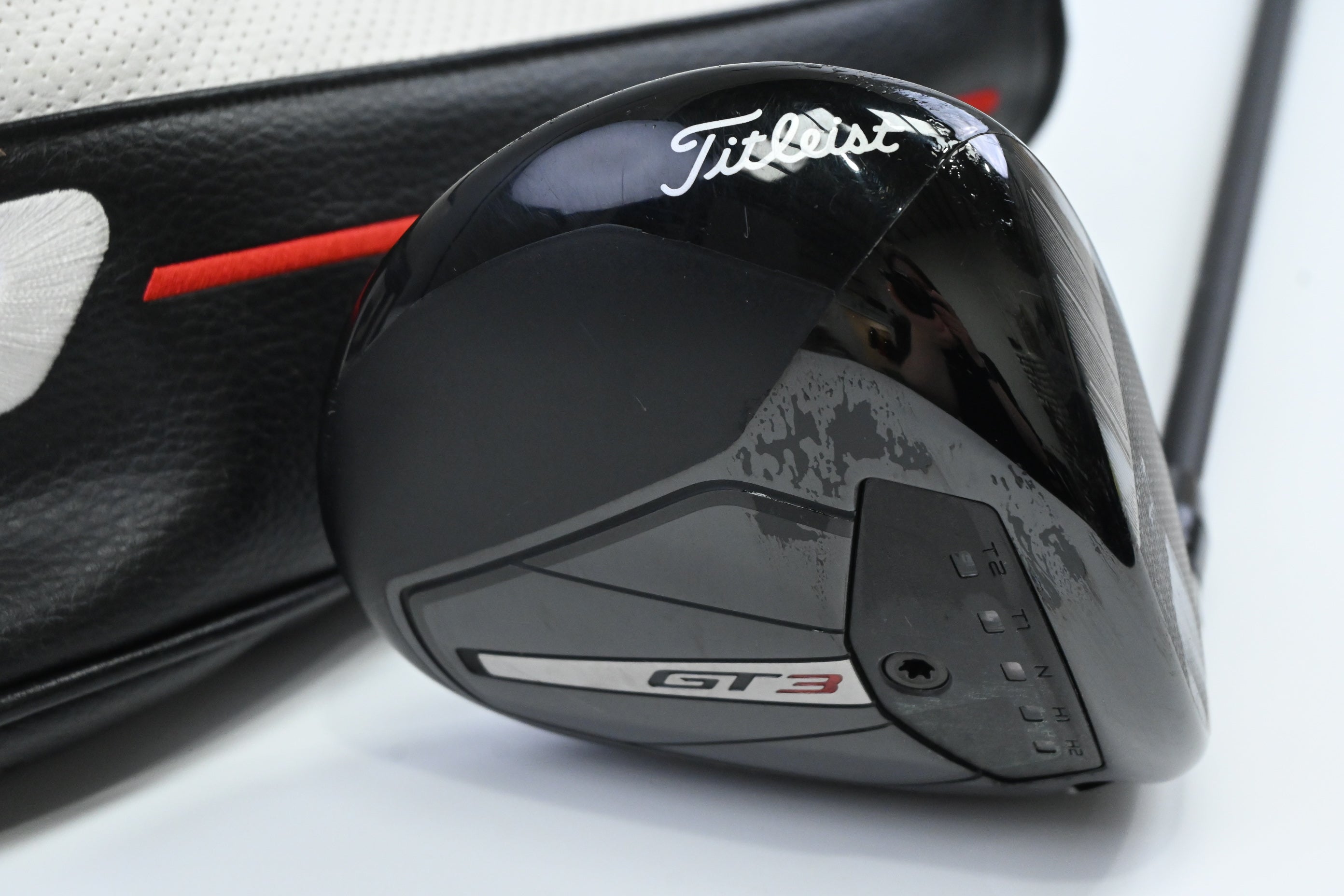 Titleist GT3 Driver / 8 Degree / Stiff Flex HZRDUS Gen5 Black 60 Shaft