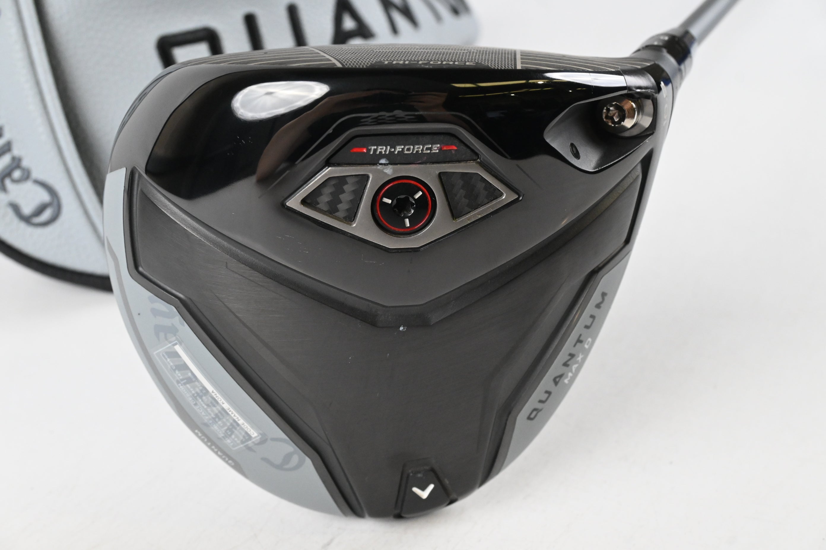 Callaway Quantum Max D Driver / 10.5 Degree / Regular Flex Denali Frost Silver