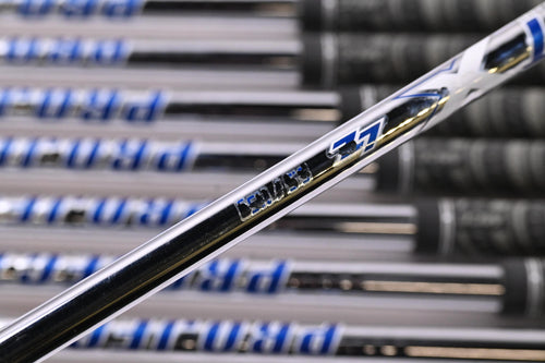 Mizuno JPX 925 Hot Metal Irons / 4-PW+GW / Regular Flex Project X LZ 115 Shafts