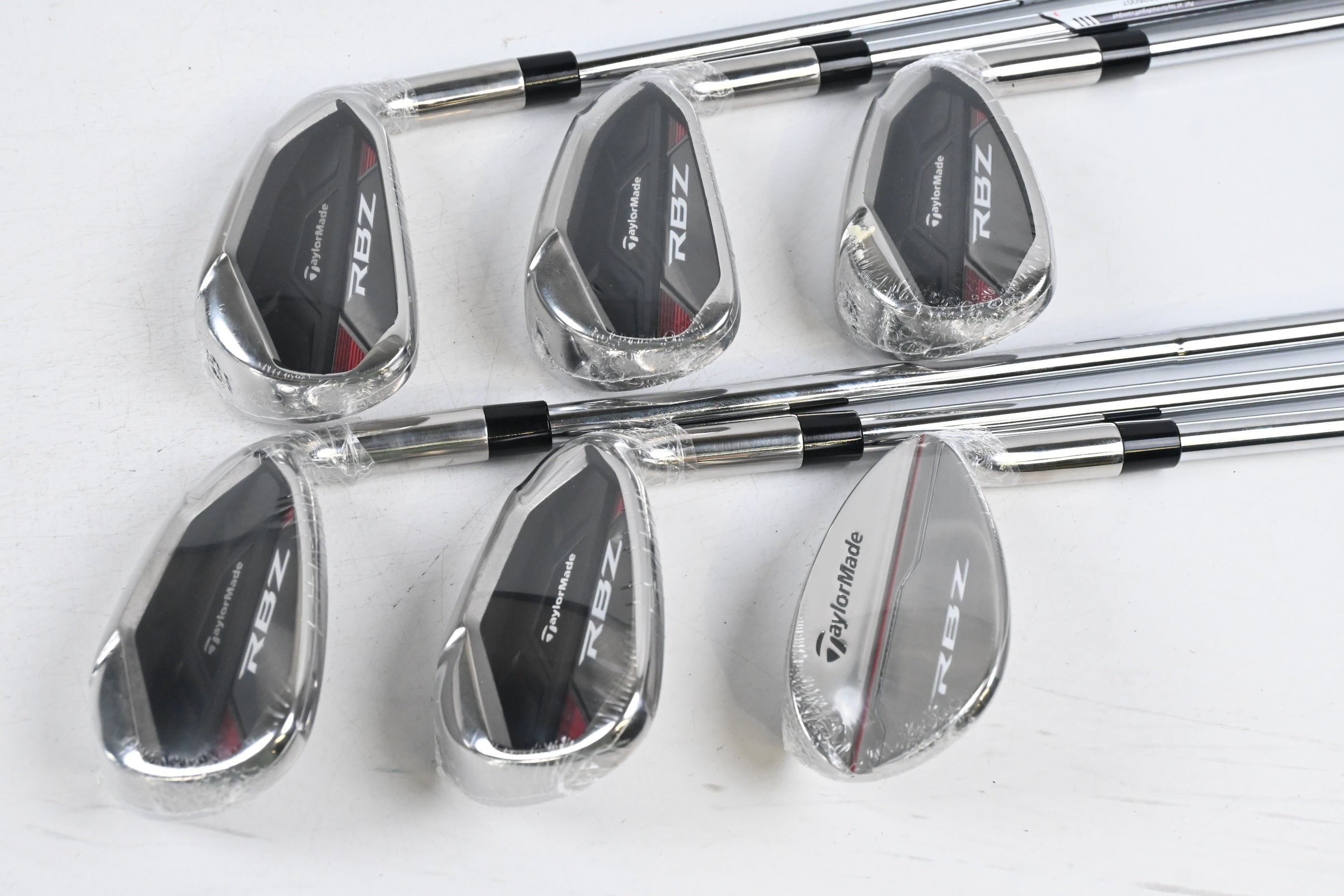 Taylormade RBZ Irons / 6-PW+SW / Regular Flex Taylormade RBZ Shafts