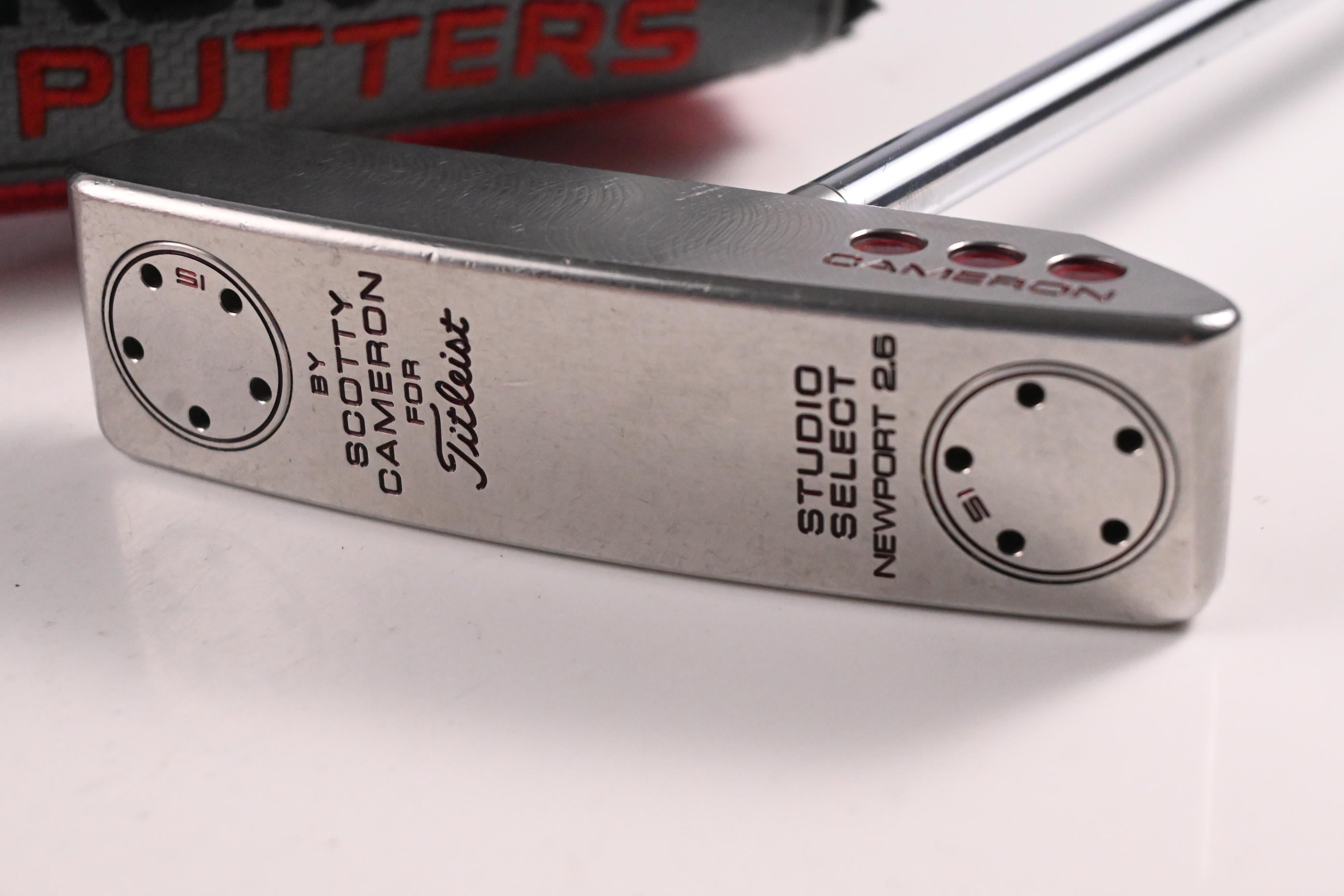 Scotty Cameron Studio Select Newport 2.6 Putter / 34 Inch