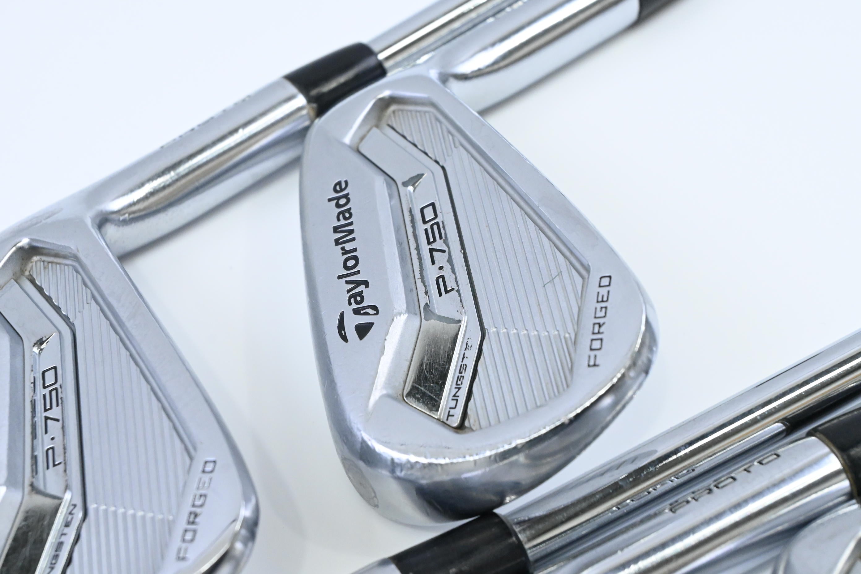Taylormade P750 Irons / 6-PW / X-Flex Project X Rifle Shaft