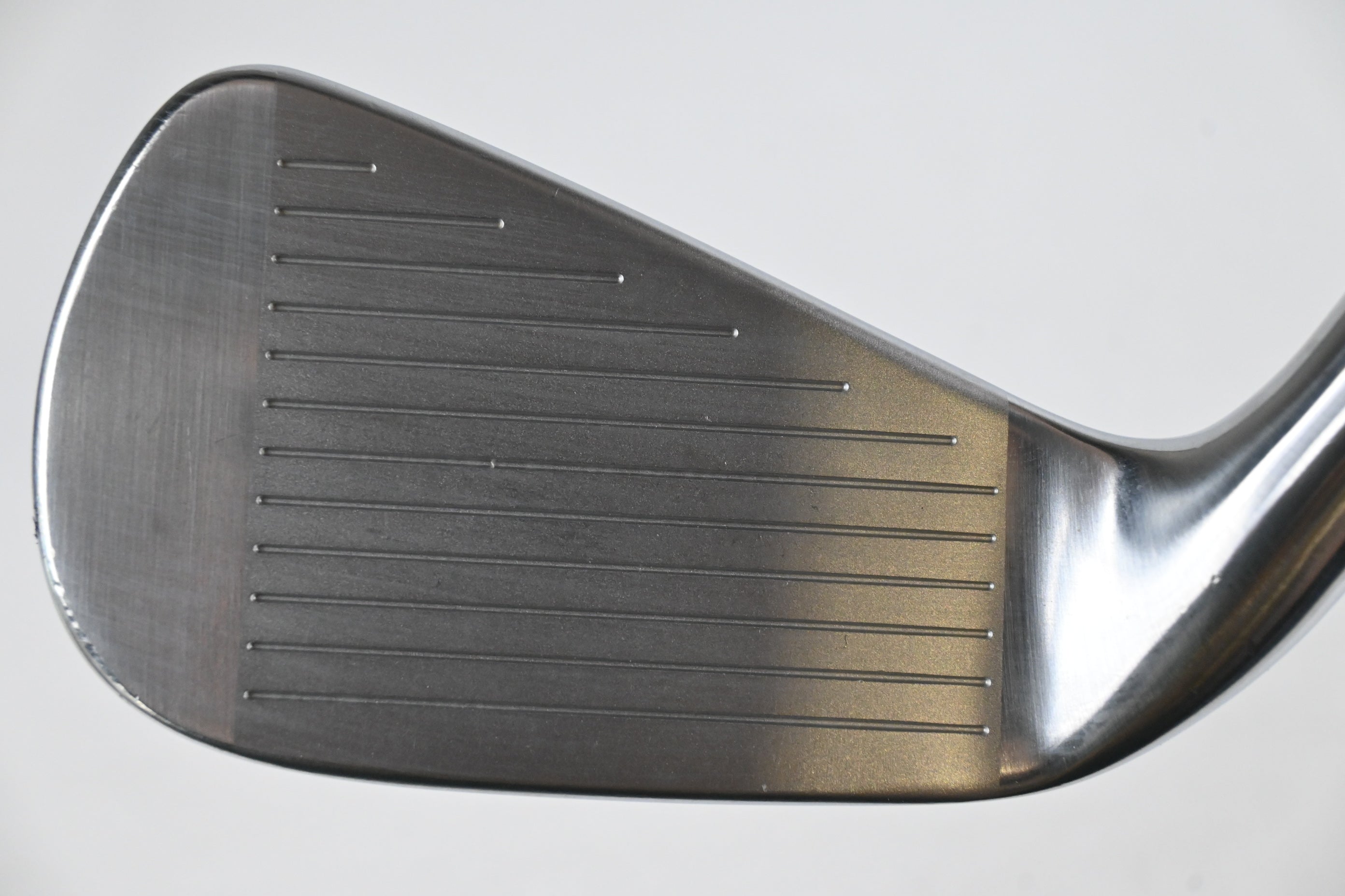 Titleist 716 AP2 #4 Iron / 24 Degree / Regular Flex Dynamic Gold AMT R300 Shaft