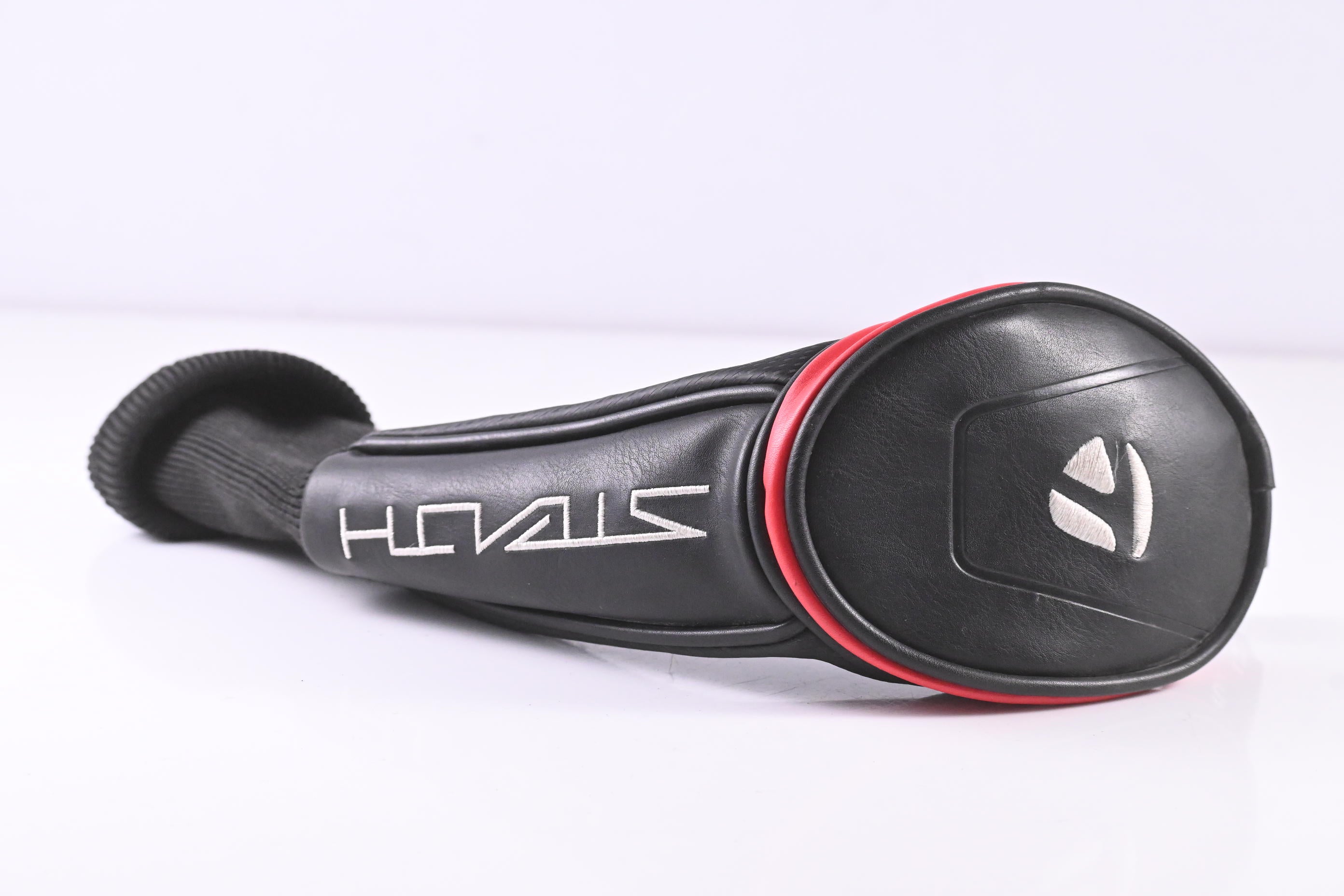 Taylormade Stealth Plus #3 Hybrid / 19.5 Degree / Stiff Flex HZRDUS Smoke RDX