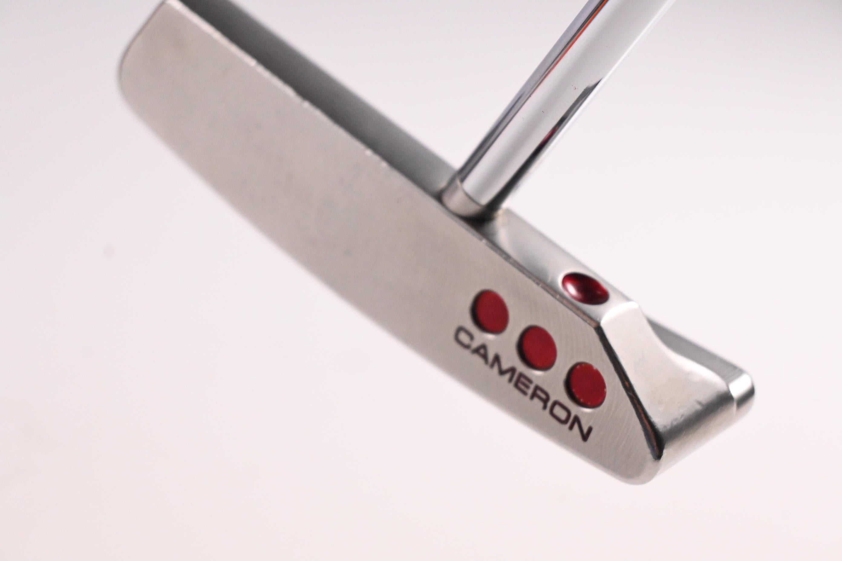 Scotty Cameron Studio Select Newport 2.6 Putter / 34 Inch