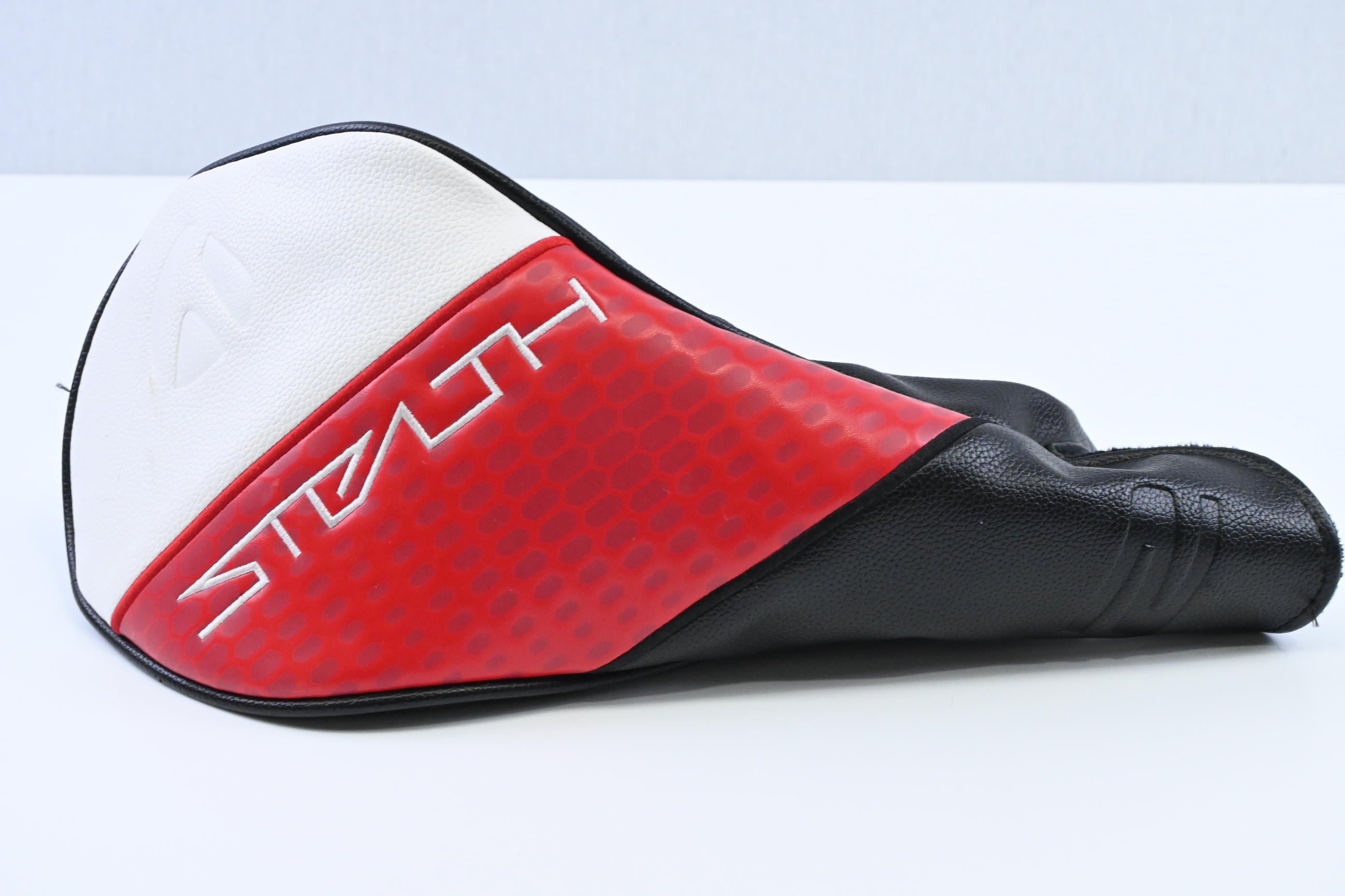 Taylormade Stealth 2 Plus Driver / 9 Degree / Stiff Flex HZRDUS Gen4 Black 60