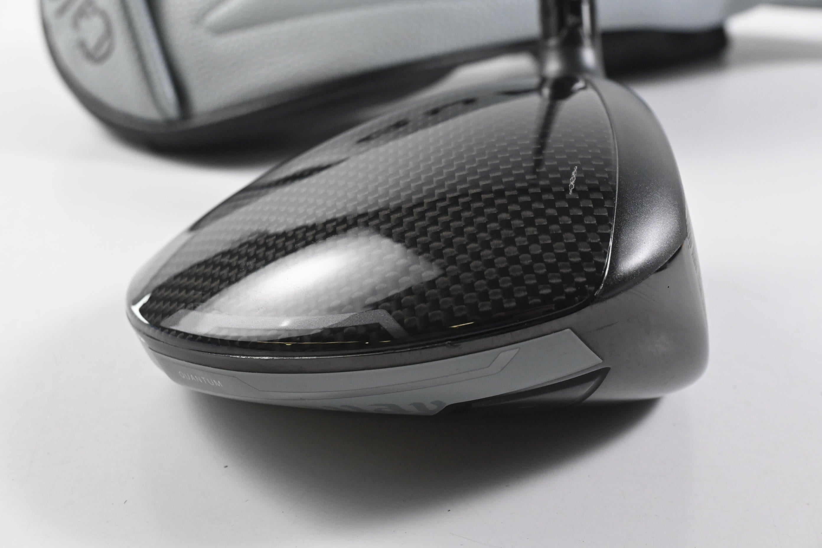 Callaway Quantum Max Driver / 10.5 Degree / Regular Flex Denali Frost Silver 50