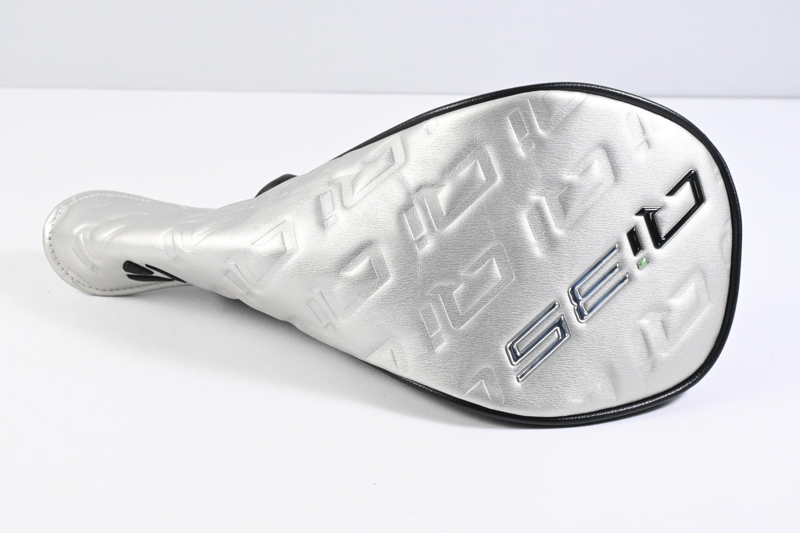 Taylormade Qi35 Max Driver / 12 Degree / Regular Flex Vanquish 4 Shaft