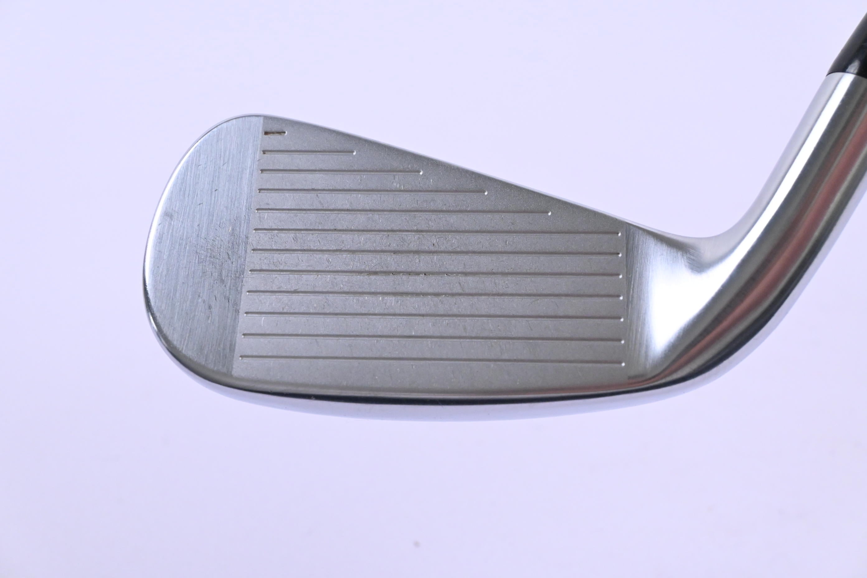 Titleist U505 #2 Iron / 18 Degree / Stiff Flex Tour AD DI-85 Hybrid Shaft