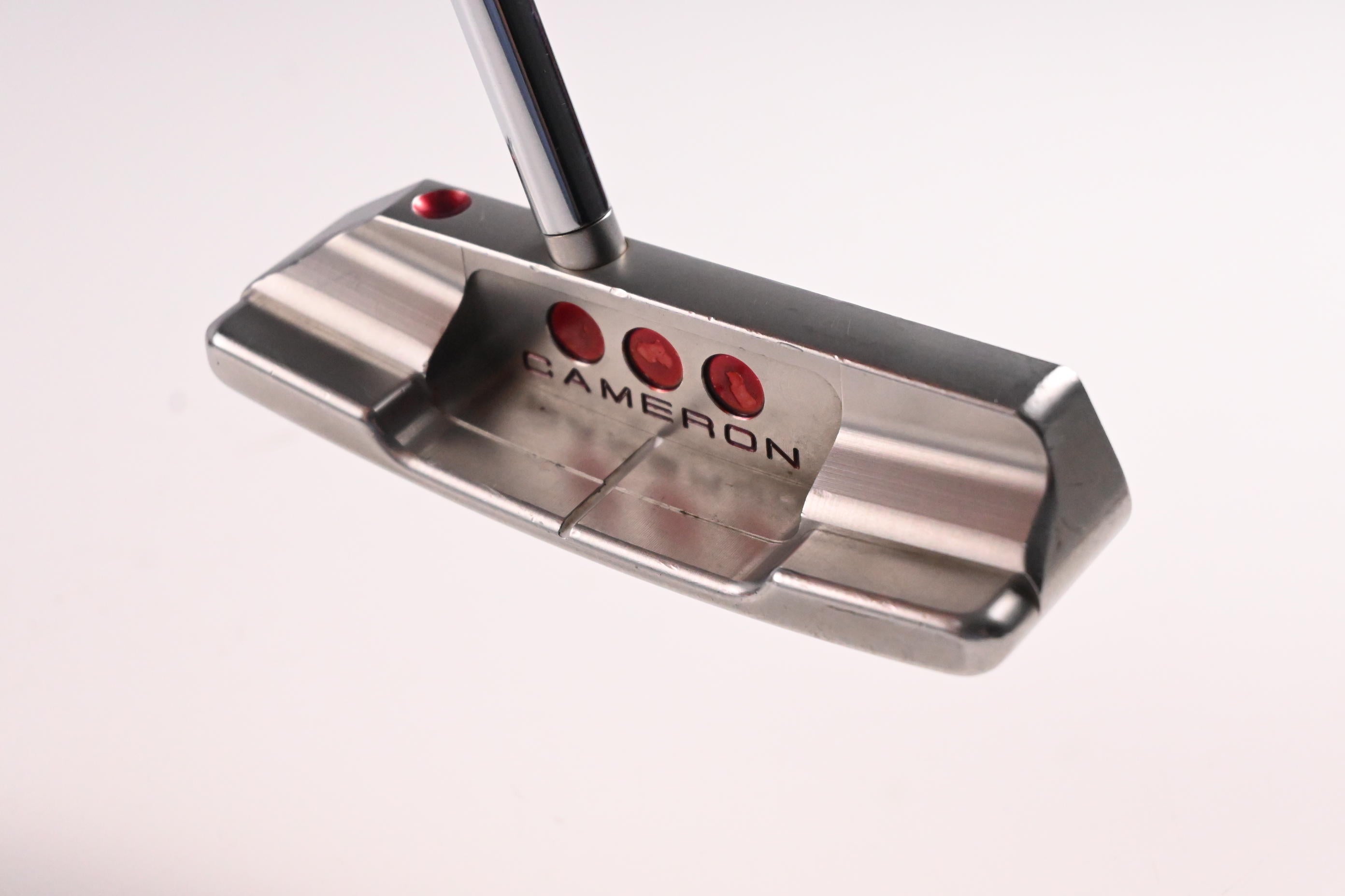 Scotty Cameron Studio Select Newport 2.6 Putter / 34 Inch