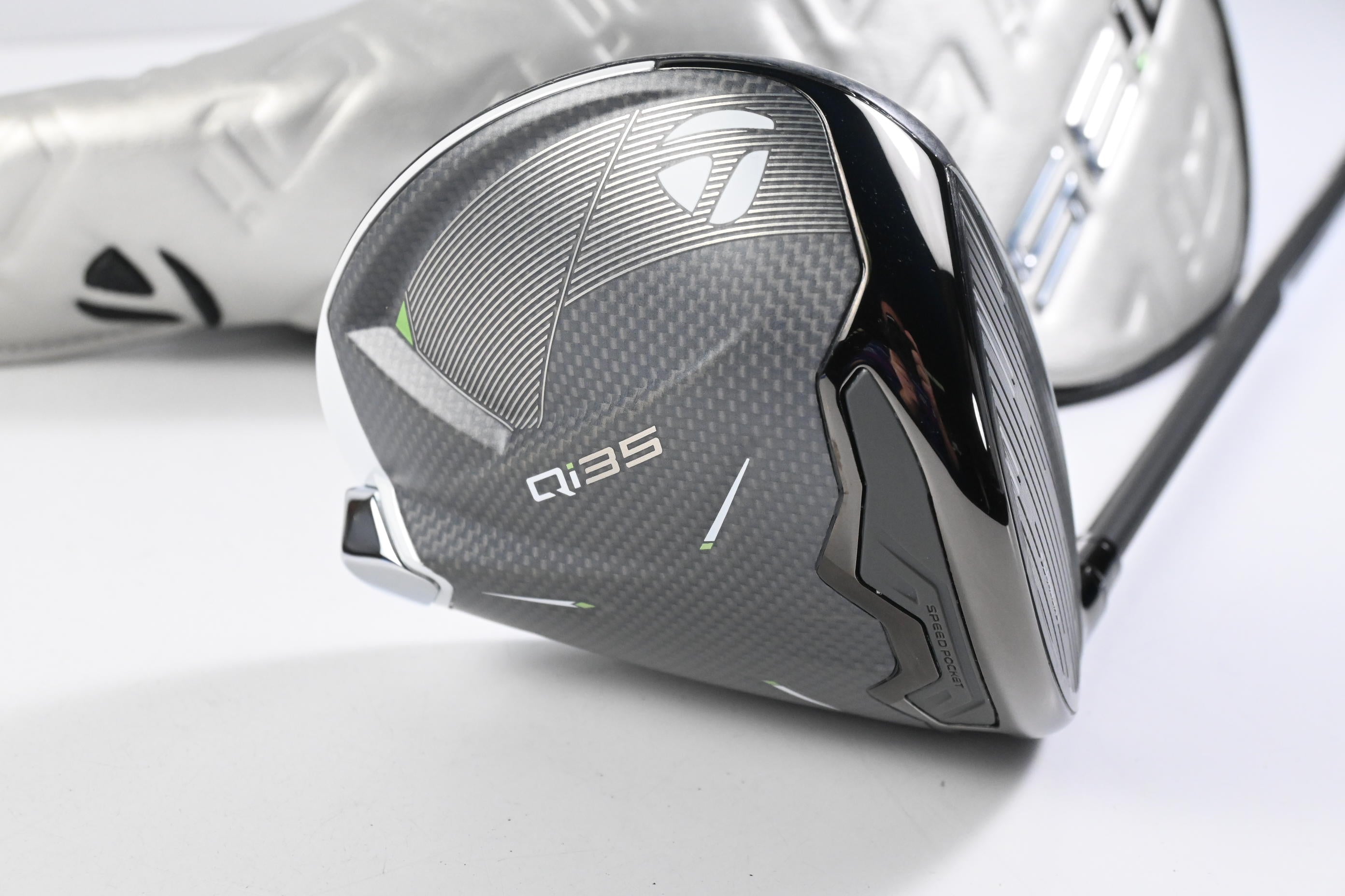 Taylormade Qi35 Max Lite Driver / 12 Degree / Regular Flex Vanquish 5 Shaft