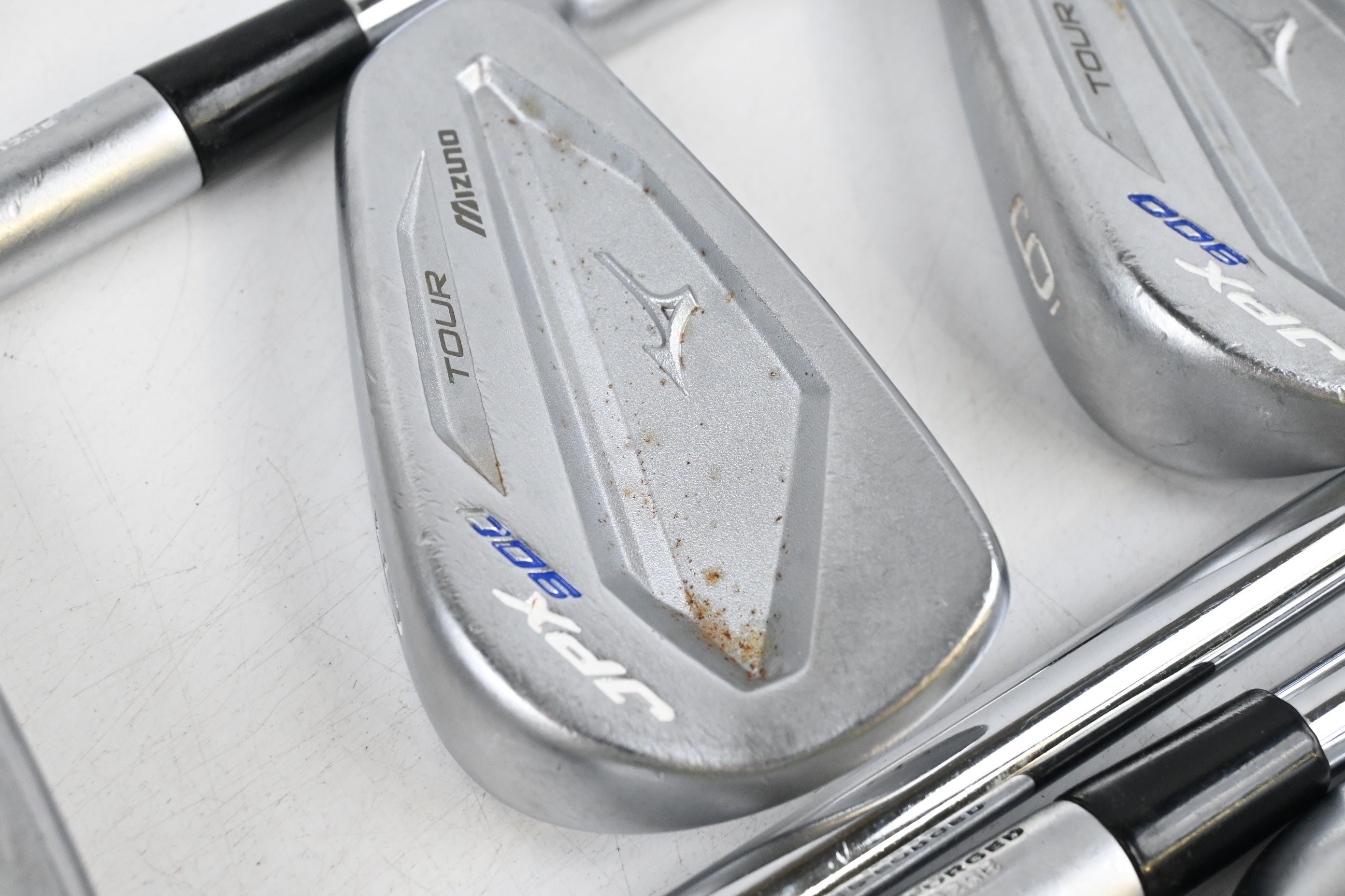 Mizuno JPX 900 Tour Irons / 4-PW / Stiff Flex KBS Tour Shafts
