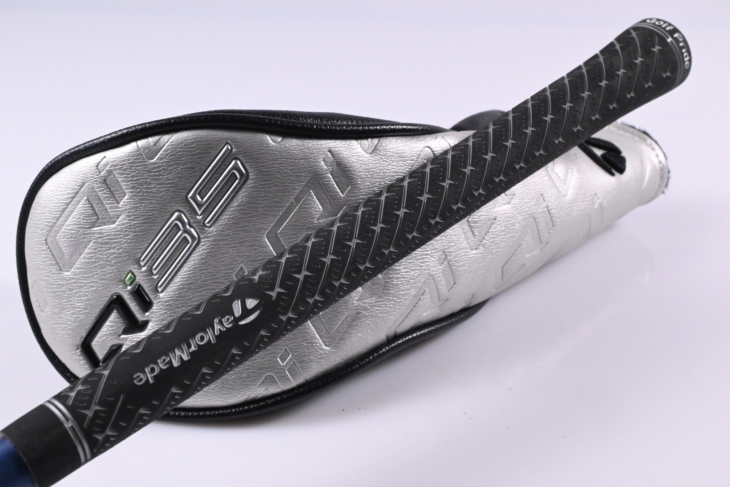 Left Hand Taylormade Qi35 #4 Hybrid / 22 Degree / Regular Flex Ventus Blue 6