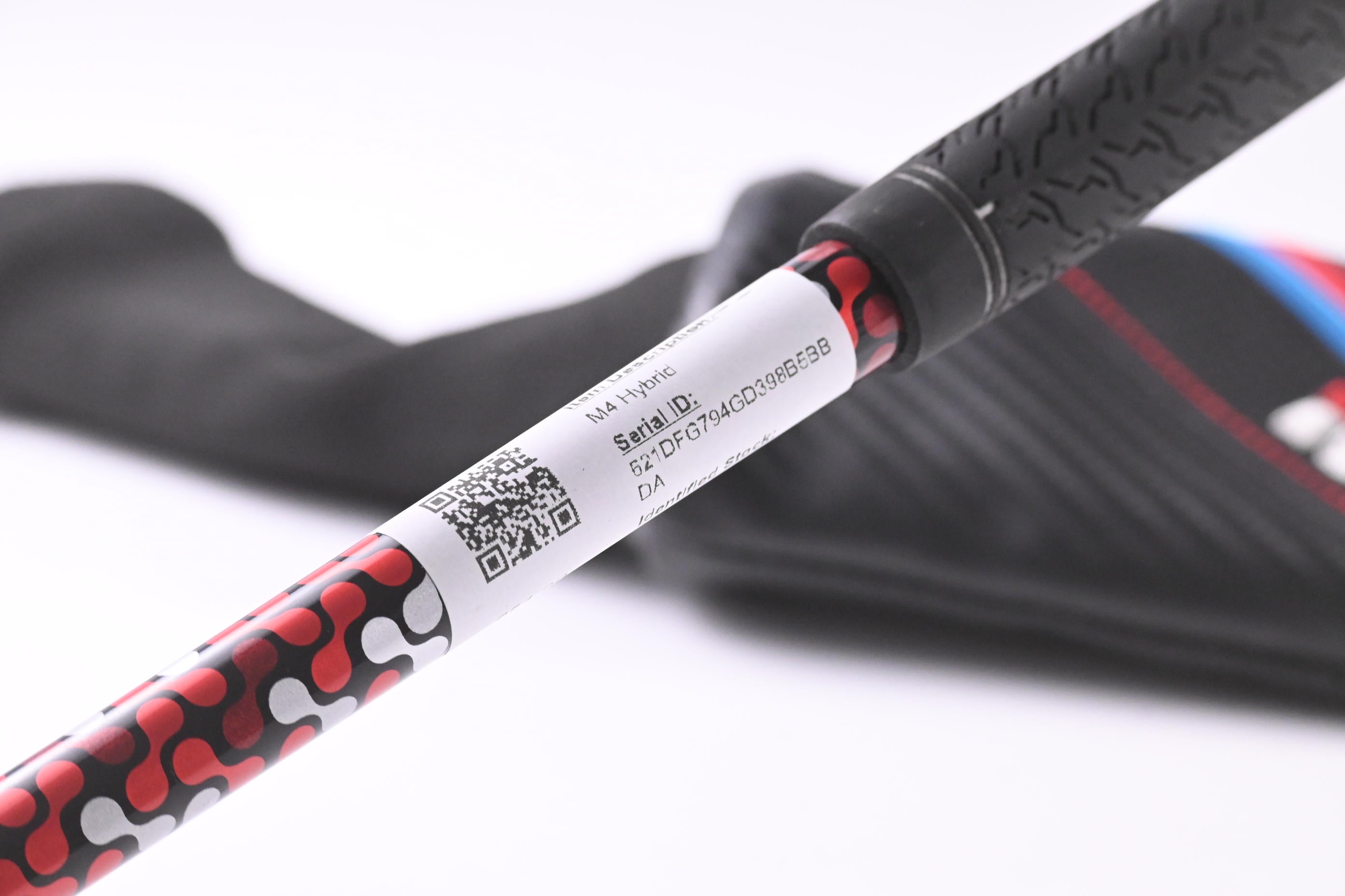 Left Hand Taylormade M4 #3 Hybrid / 19 Degree / Regular Flex Fujikura Atmos Red 6
