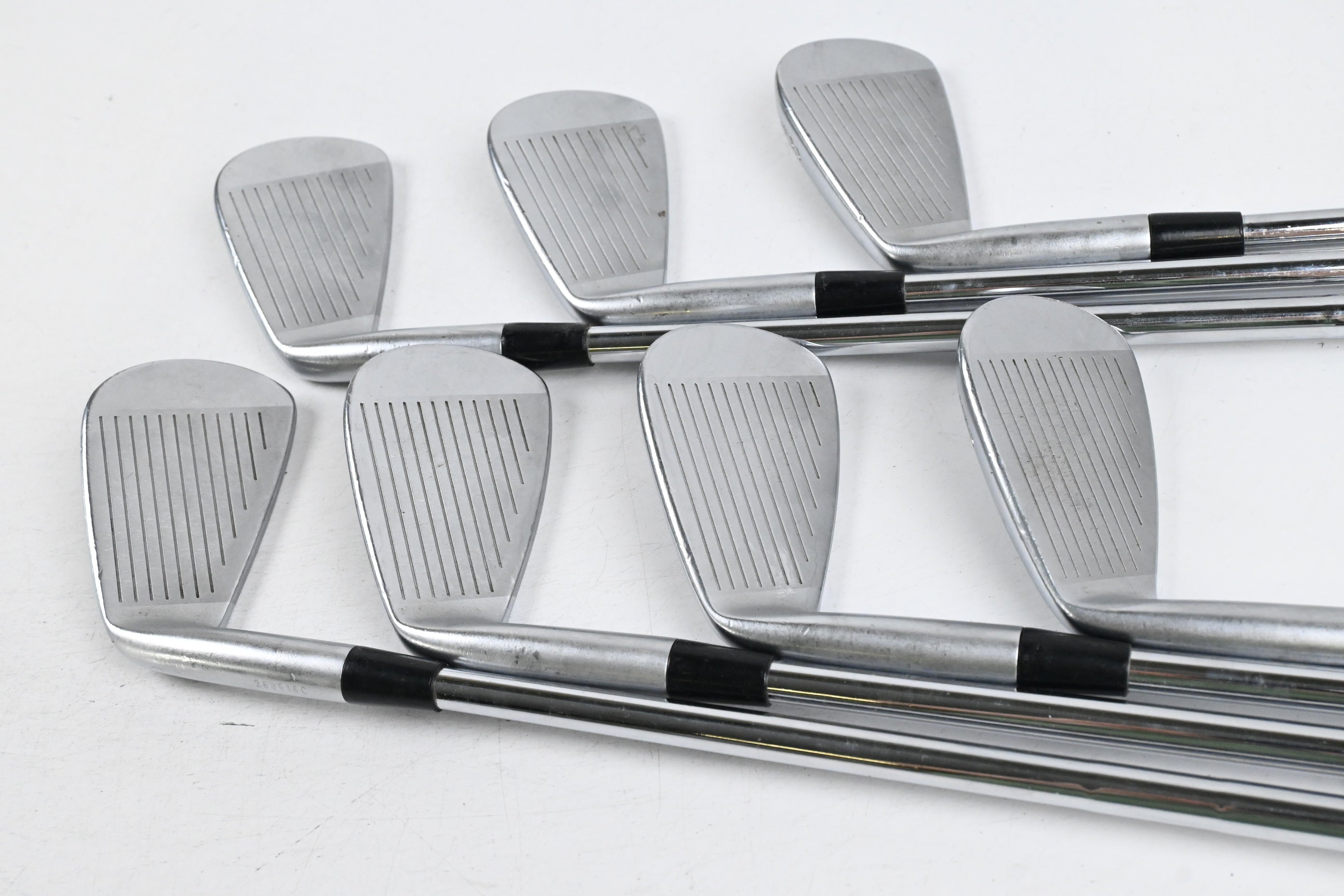 Mizuno JPX 900 Tour Irons / 4-PW / Stiff Flex KBS Tour Shafts