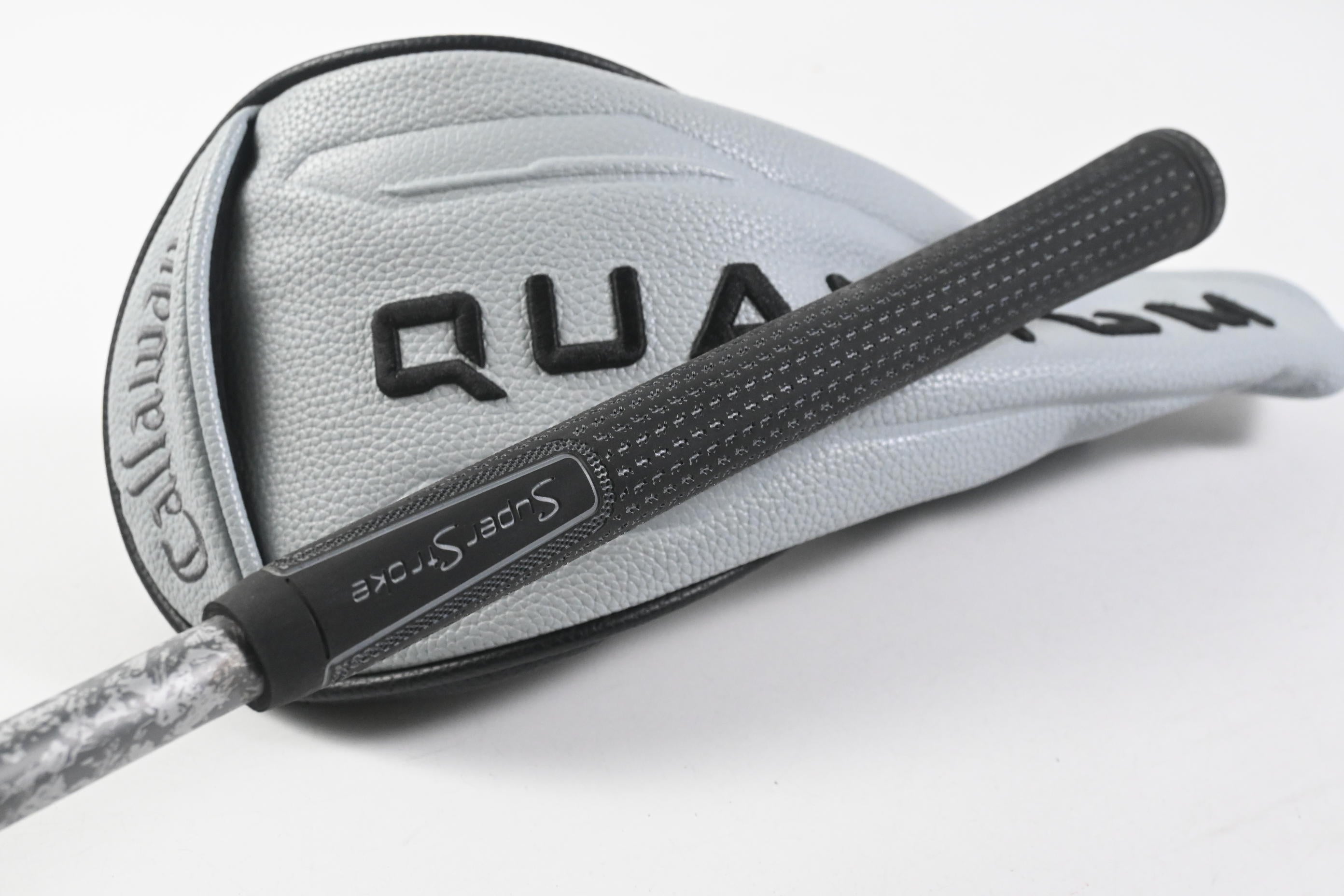 Callaway Quantum Max Driver / 10.5 Degree / Regular Flex Denali Frost Silver 50