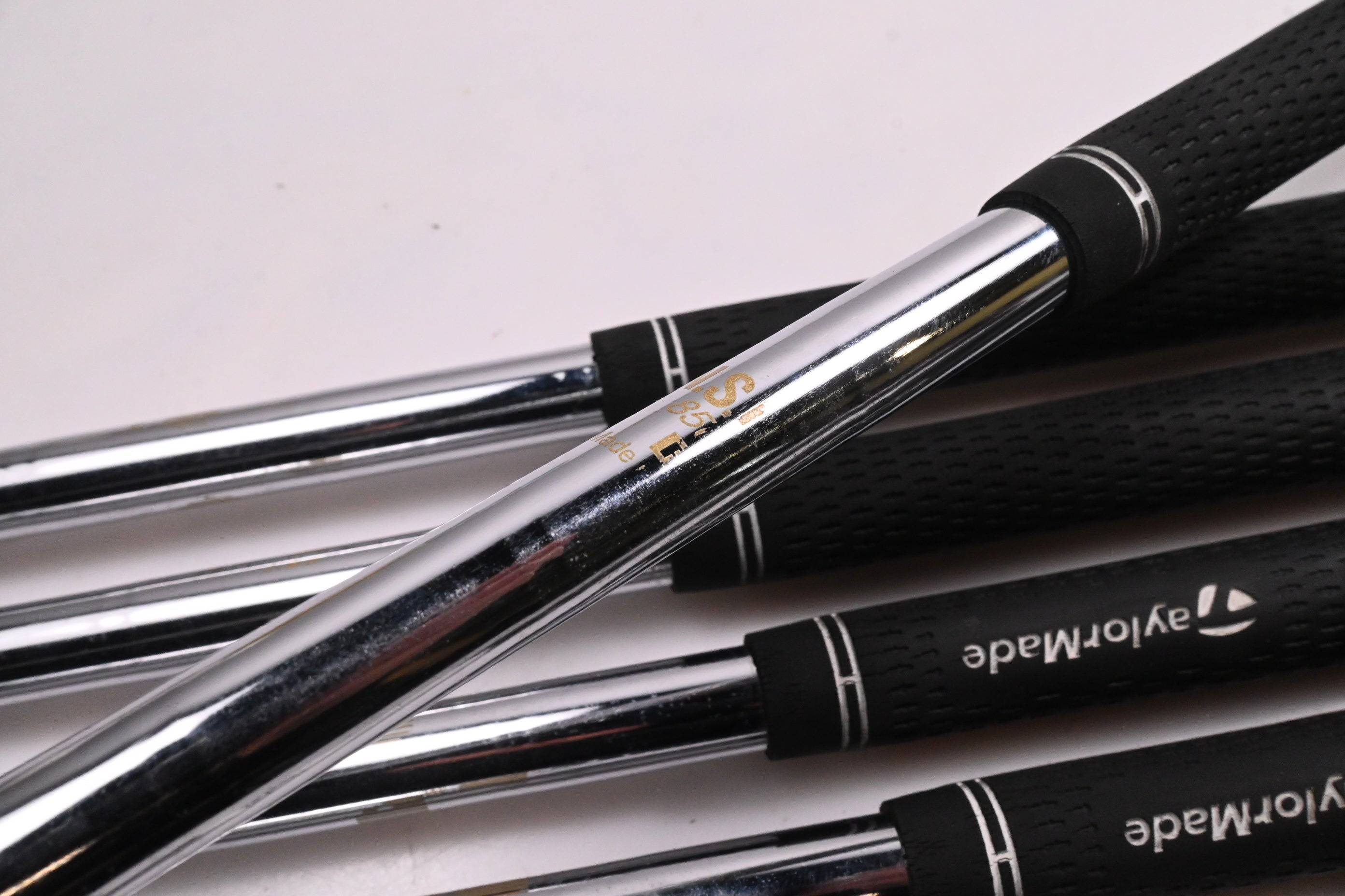 Taylormade P790 Ti Irons / 5-PW / Regular Flex N.S.Pro 850GH Shafts