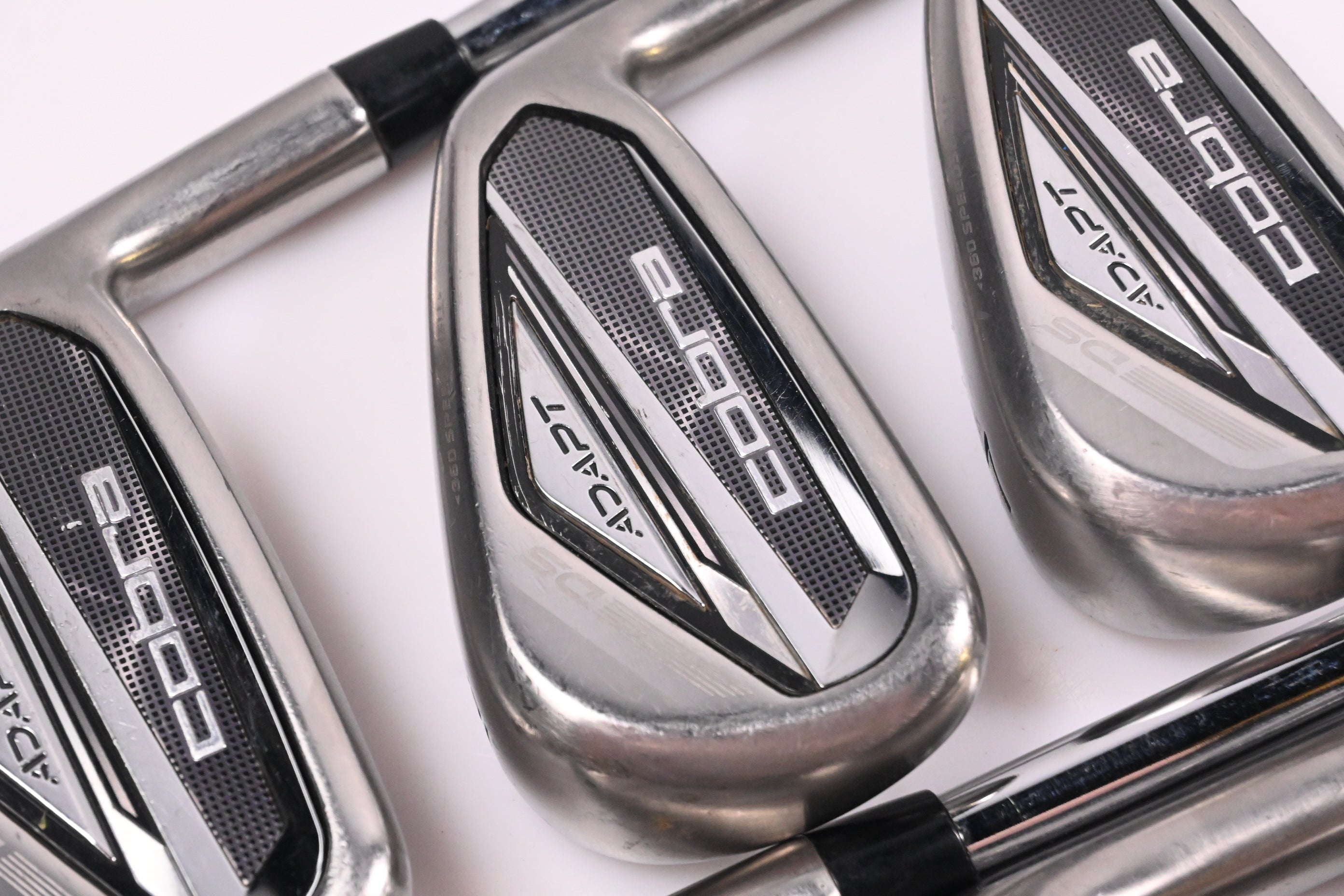 Cobra DS-Adapt Irons / 5-PW / Regular Flex KBS Tour Lite Shafts