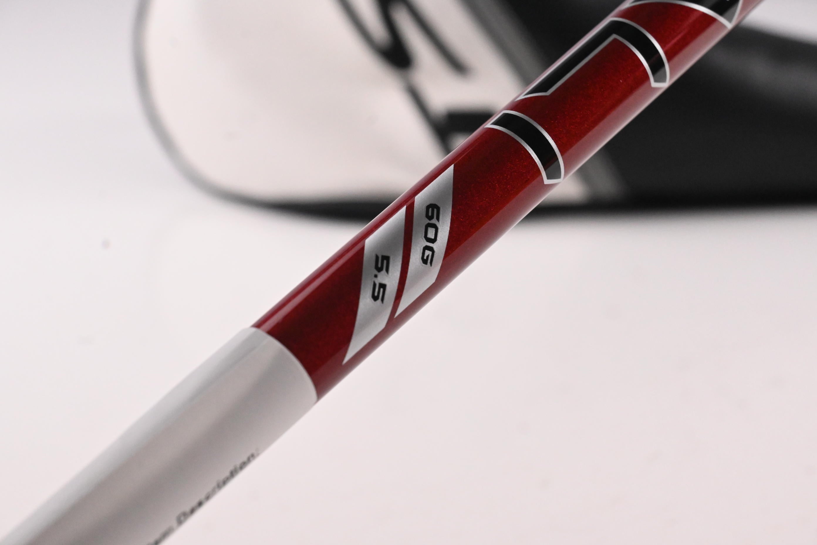 Titleist TSR2 #5 Wood / 18 Degree / Regular Flex Project X Denali Red 60 Shaft