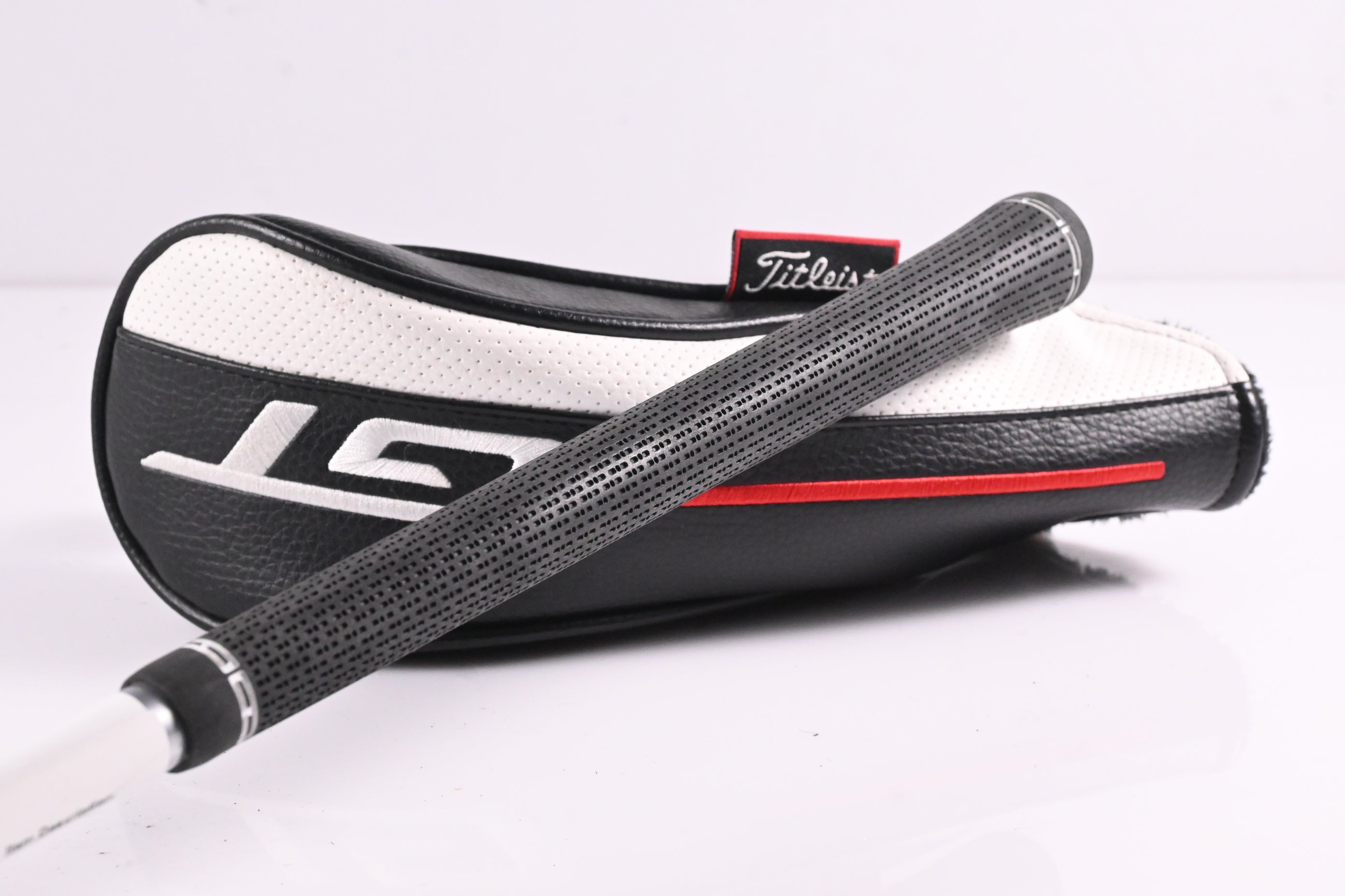 Titleist GT1 #5 Hybrid / 23 Degree / Regular Flex Fujikura Air Speeder 50 Shaft