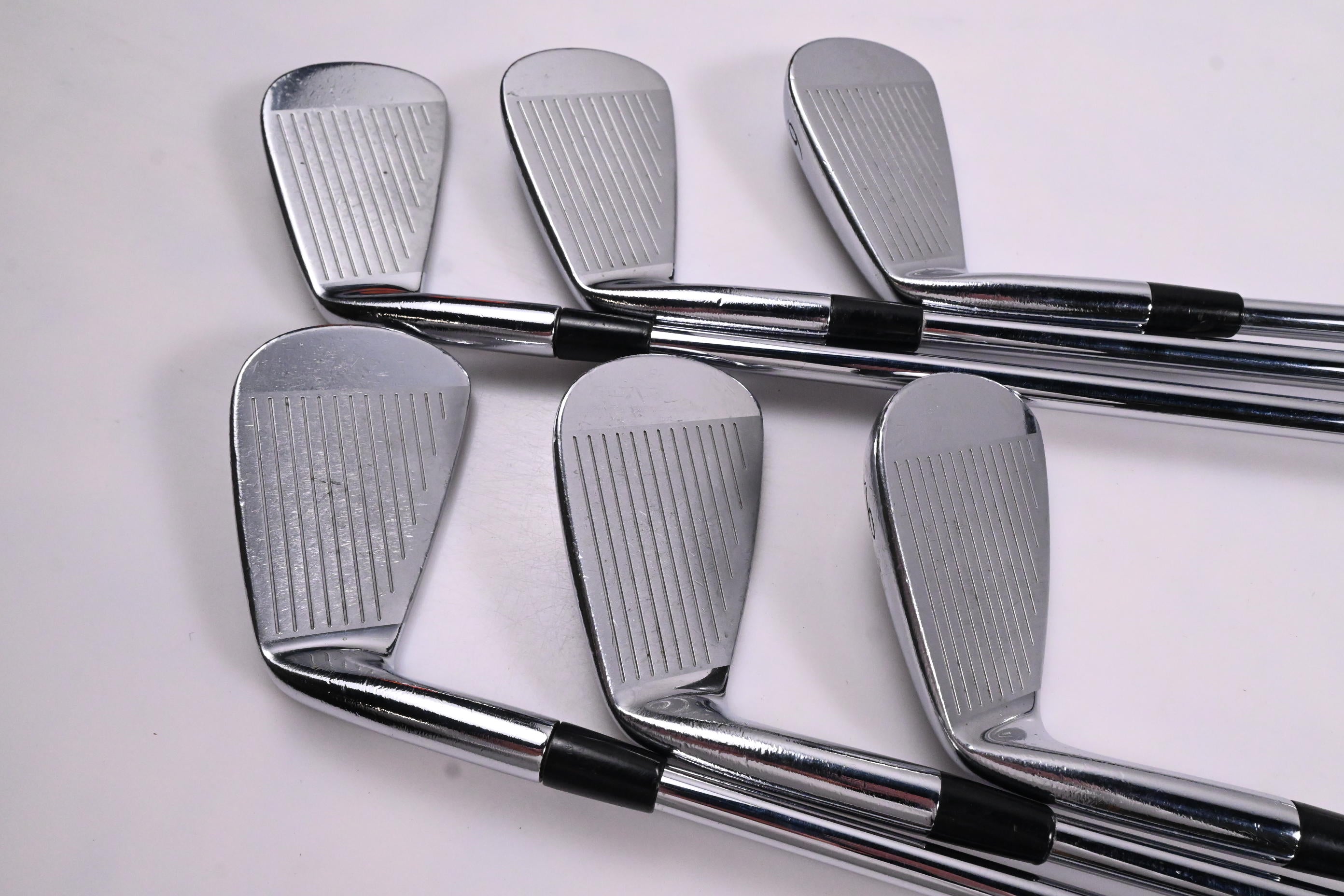 Mizuno MP-15 Irons / 4-9i / Regular Flex Dynamic Gold R300 Shafts
