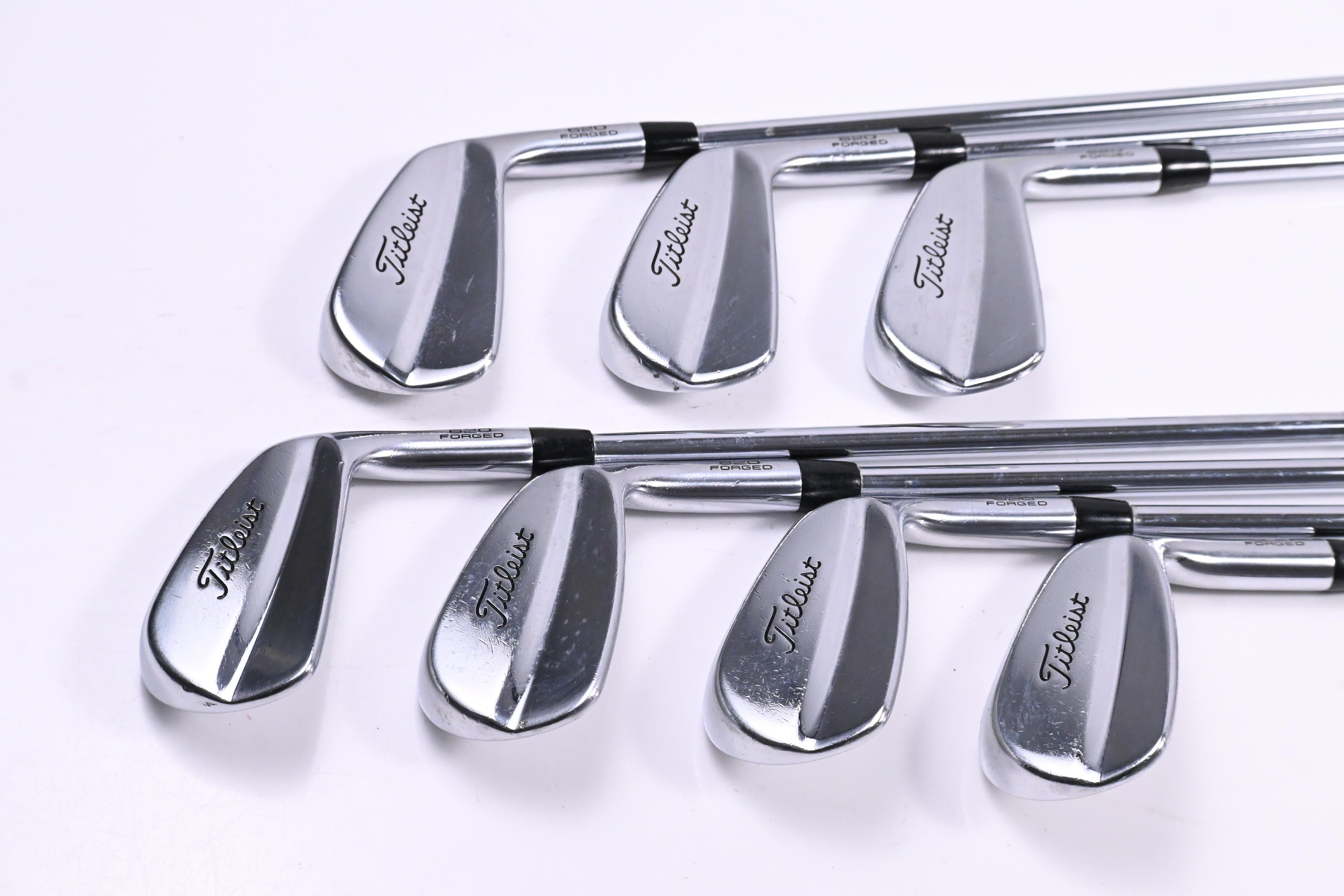 Titleist MB 620 Irons / 4-PW / Stiff Flex AMT Black S300 Shafts