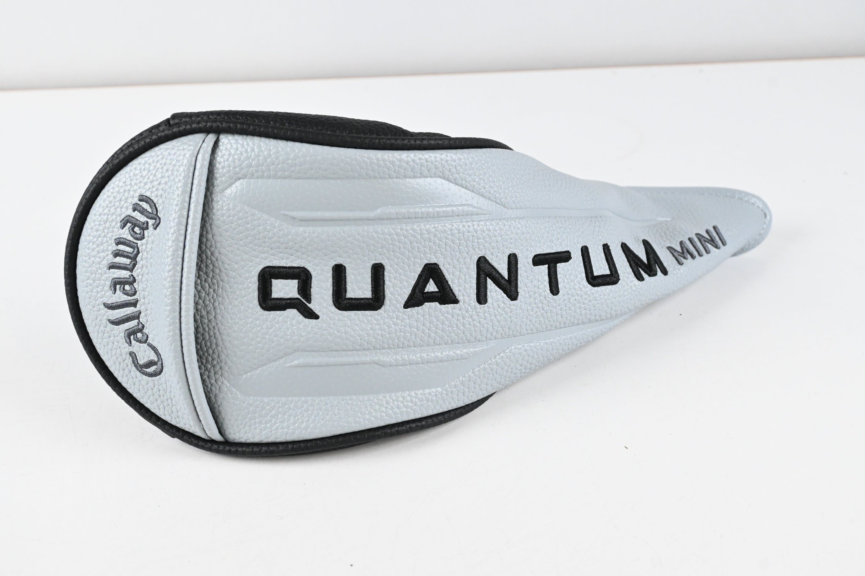 Callaway Quantum Mini Driver / 13.5 Degree / Stiff Flex Denali Frost Silver 60