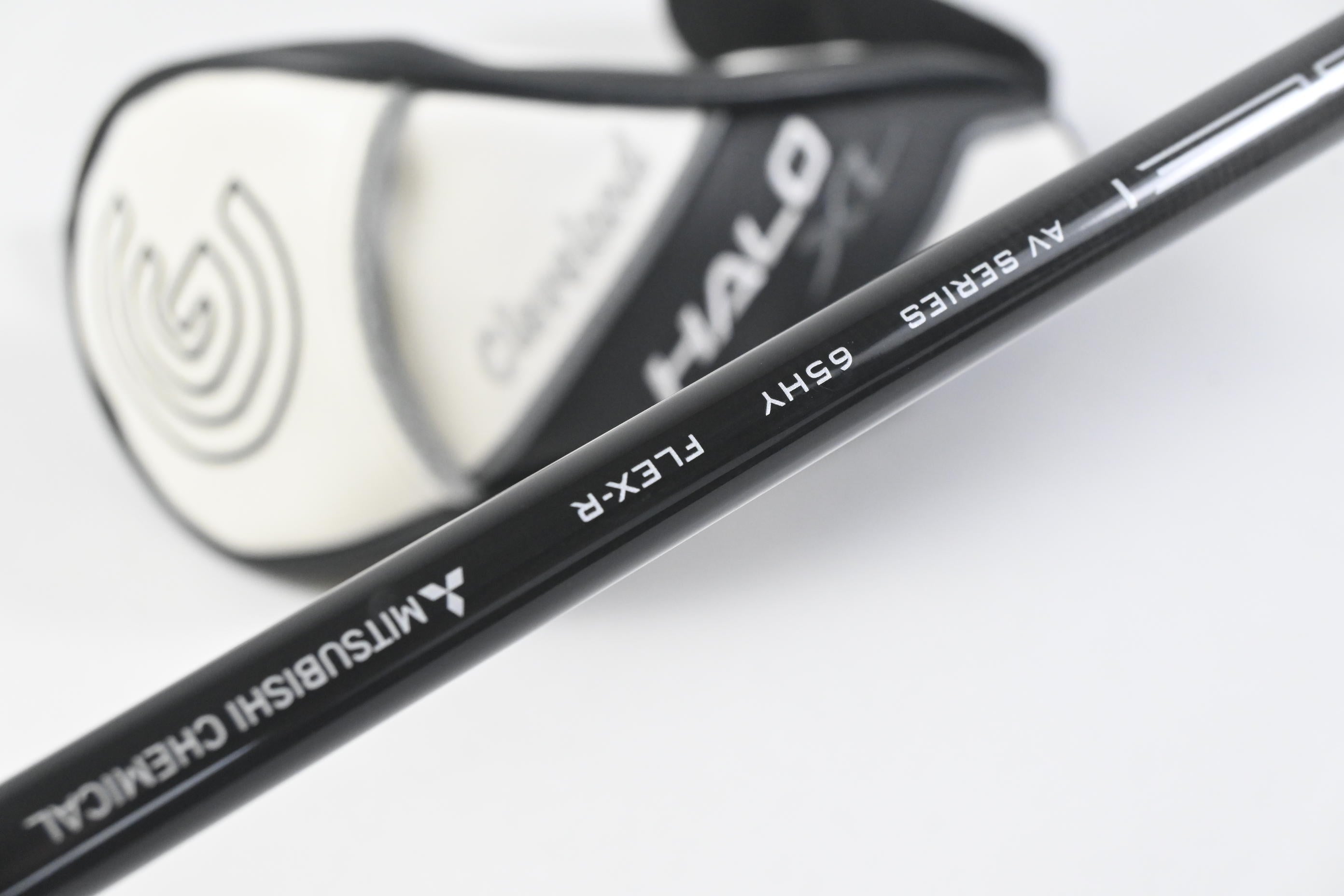 Cleveland Halo XL #5 Hybrid / 24 Degree / Regular Flex Tensei AV Raw Blue 65