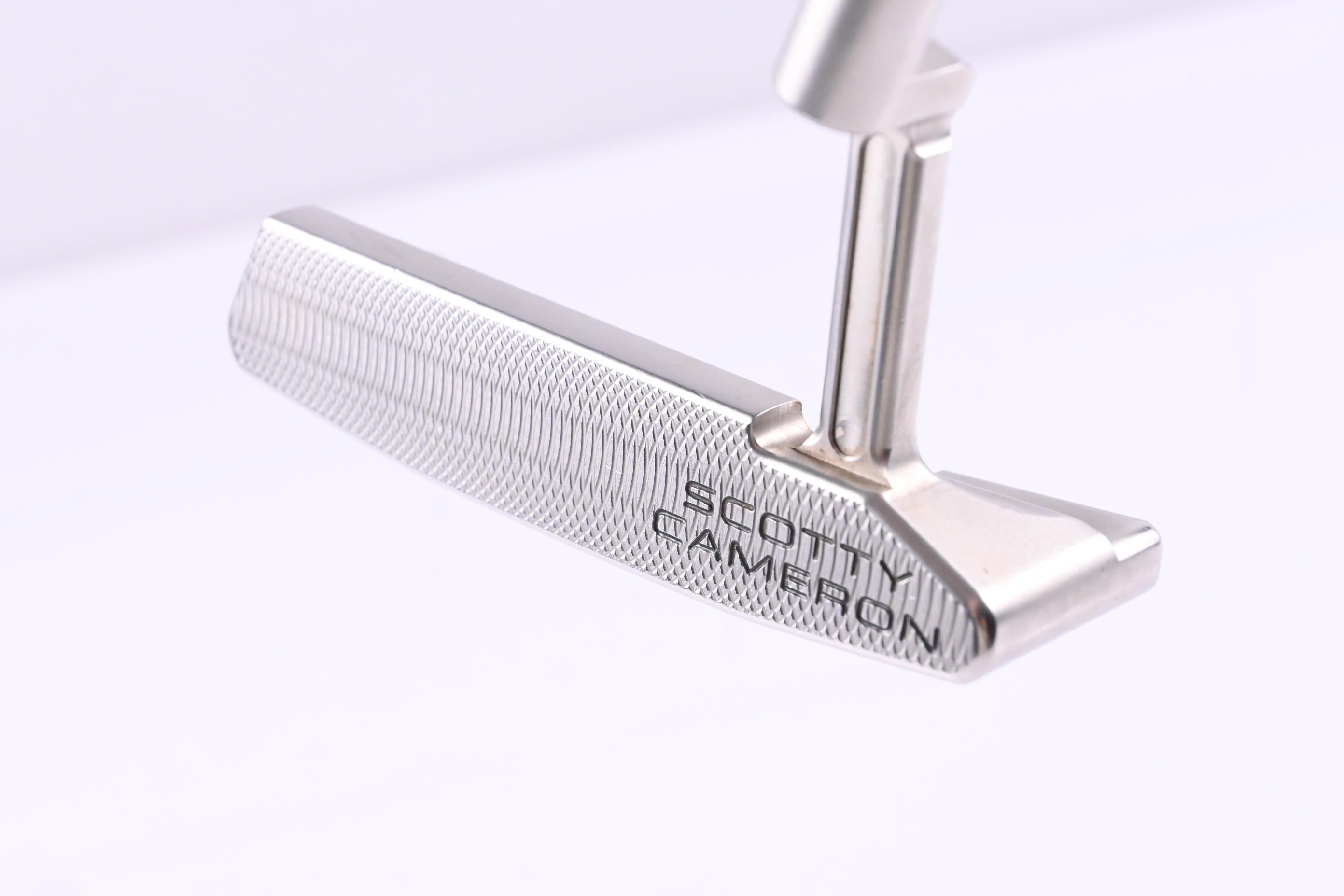 Scotty Cameron Super Select Newport 2+ Putter / 35 Inch
