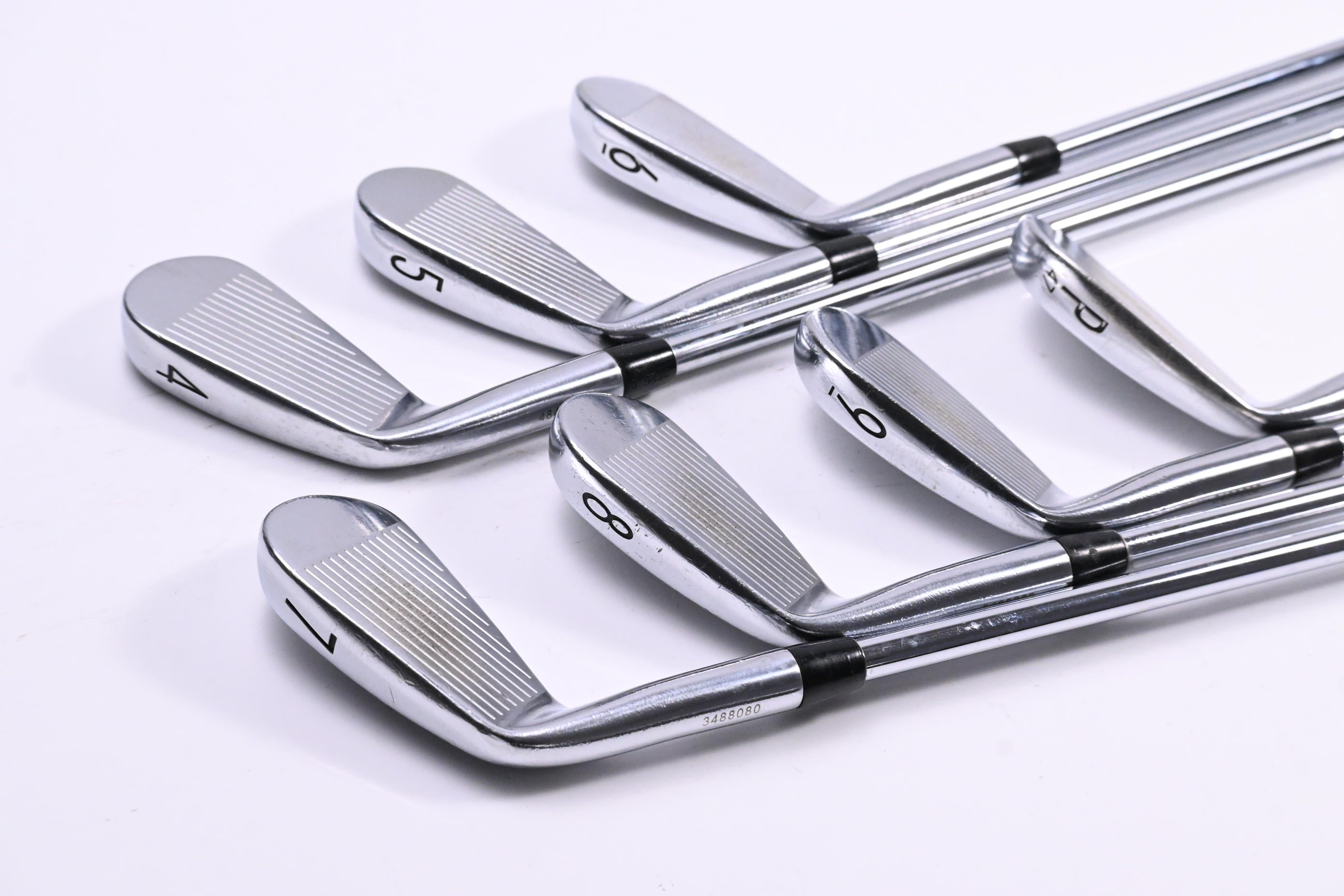 Titleist MB 620 Irons / 4-PW / Stiff Flex AMT Black S300 Shafts