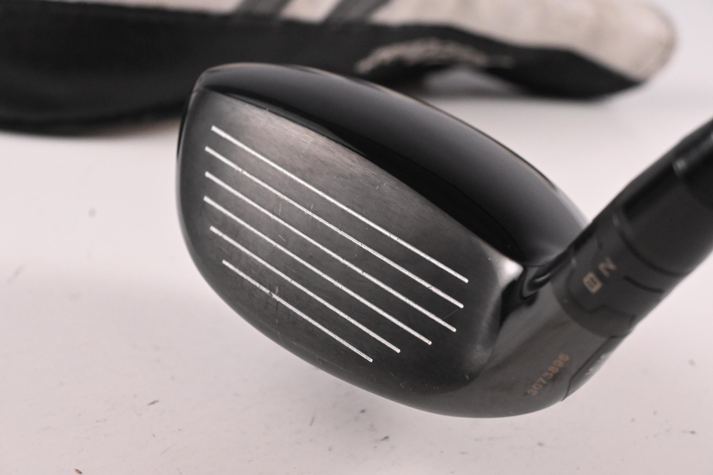Titleist TSi1 #6 Hybrid / 26 Degree / Regular Flex Aldila Ascent 50 Shaft