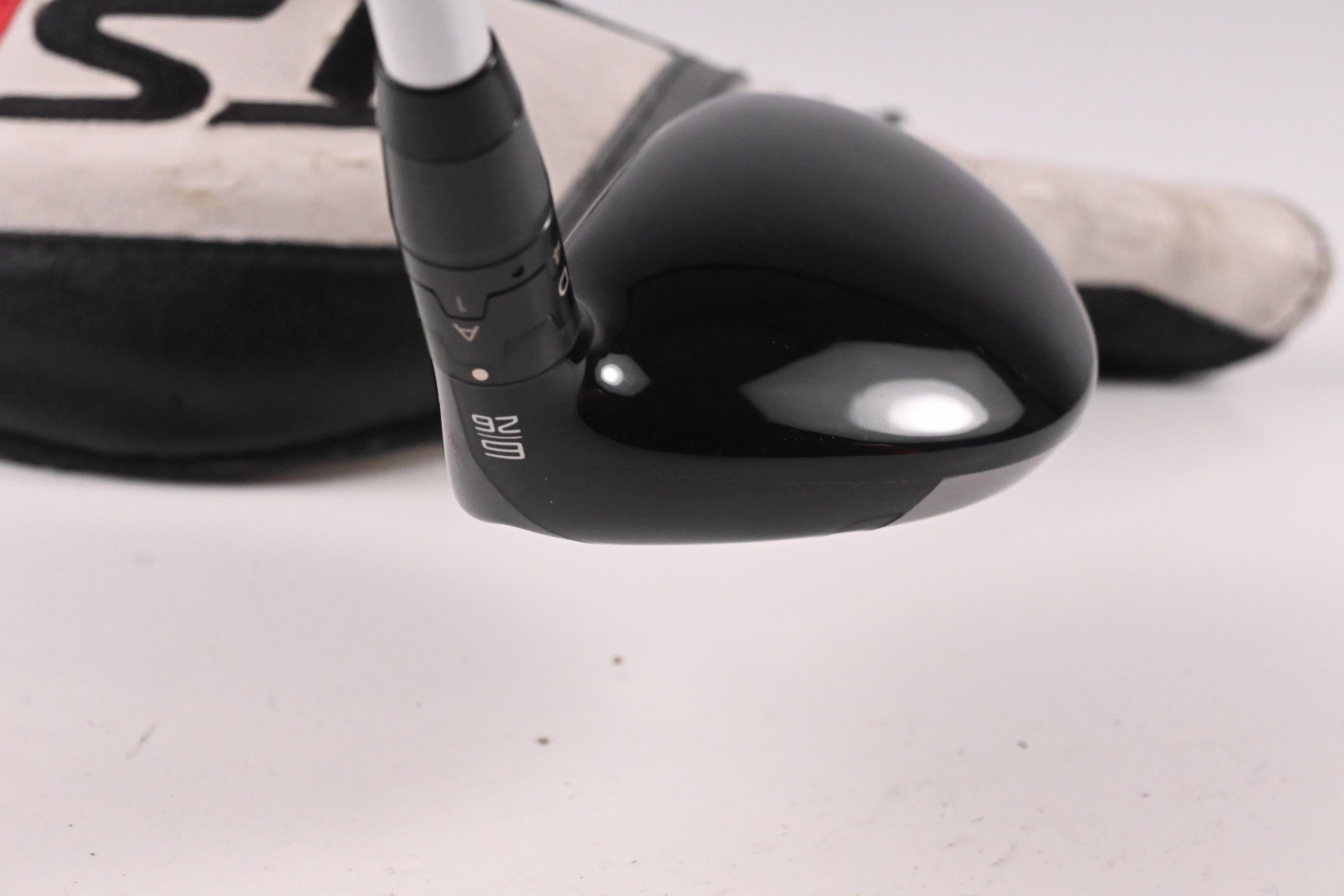 Titleist TSi1 #6 Hybrid / 26 Degree / Regular Flex Aldila Ascent 50 Shaft