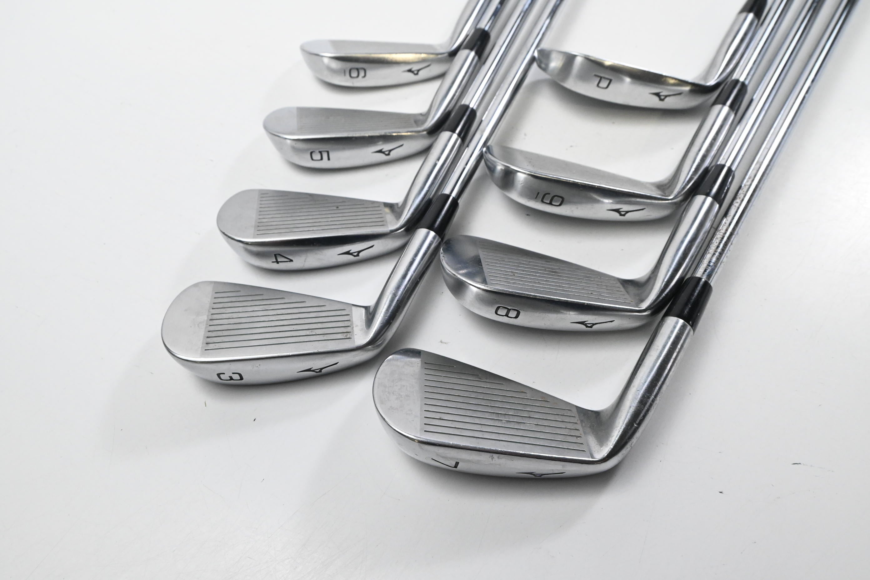Mizuno MX-300 Irons / 3-PW / Regular Flex Dynalite Gold XP R300 Shafts