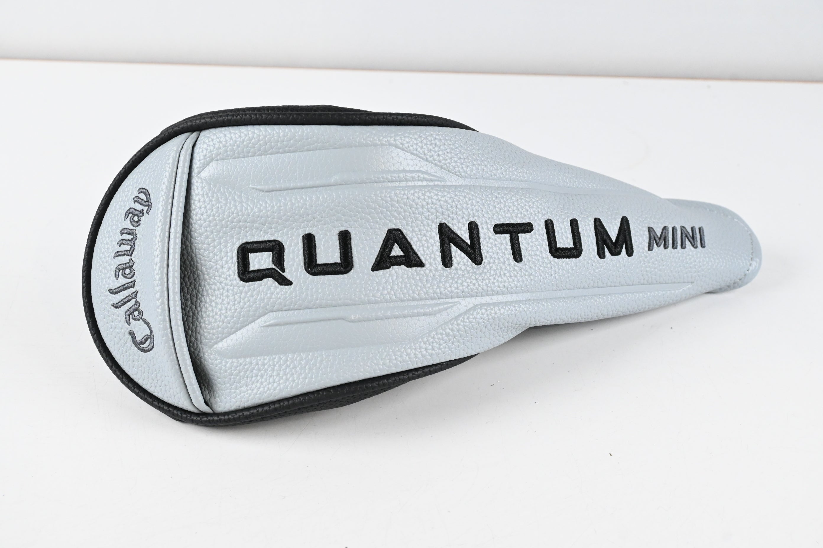 Callaway Quantum Mini Driver / 13.5 Degree / Stiff Flex Denali Frost Silver 60
