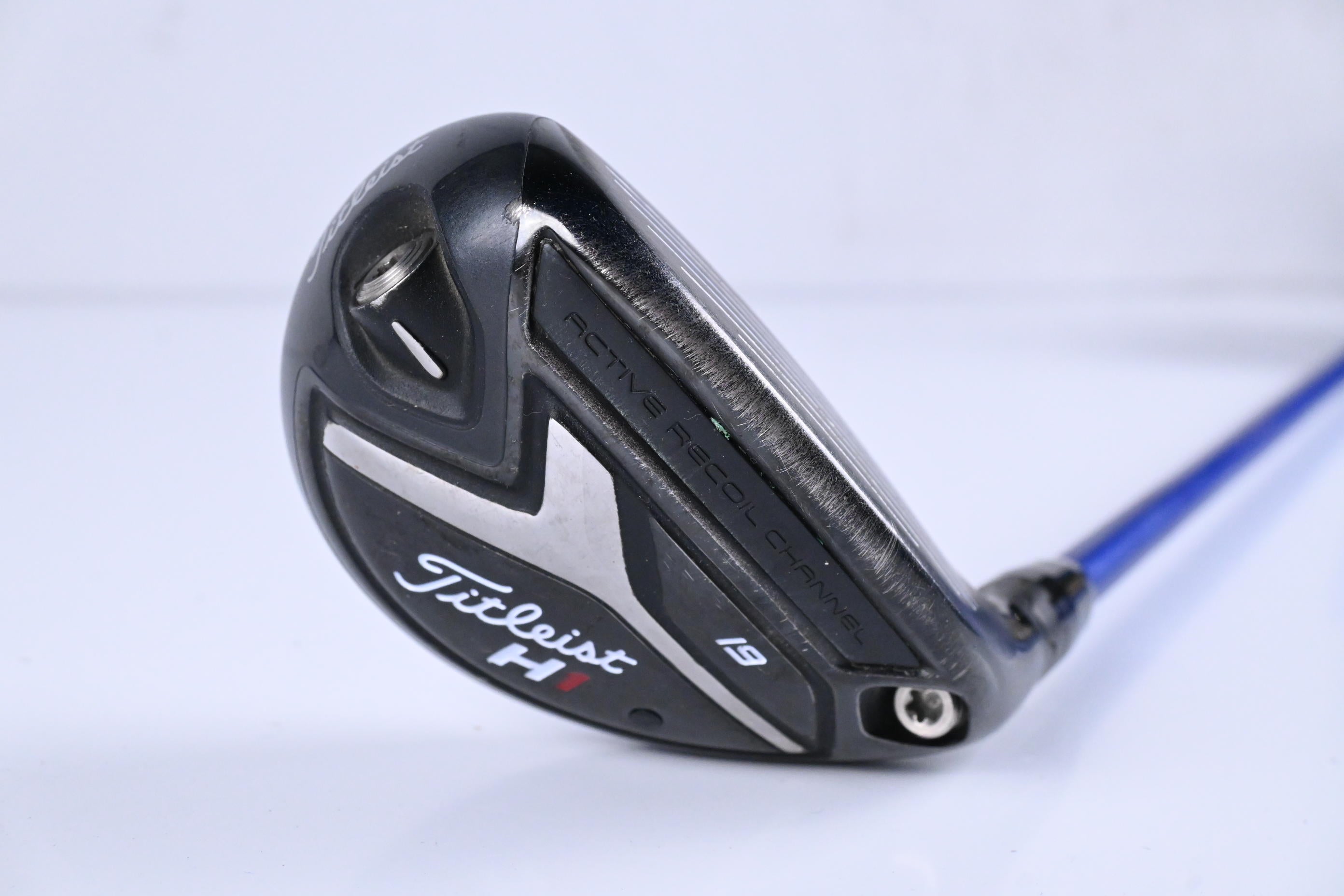 Titleist 818 H1 #3 Hybrid / 19 Degree / Stiff Flex Diamana S+ 82 Shaft