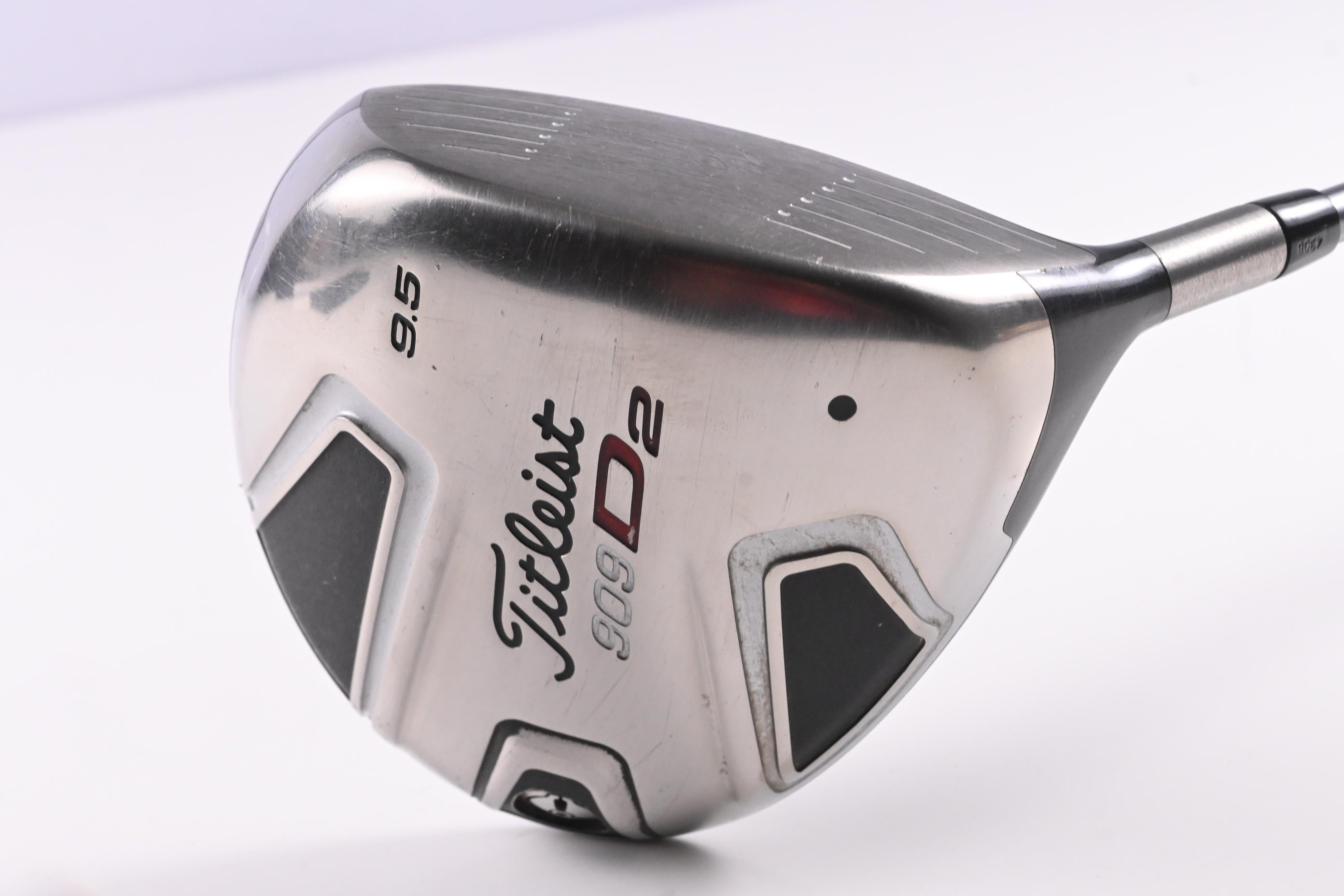Titleist 909 D2 Driver / 9.5 Degree / Regular Flex Diamana 65 Shaft