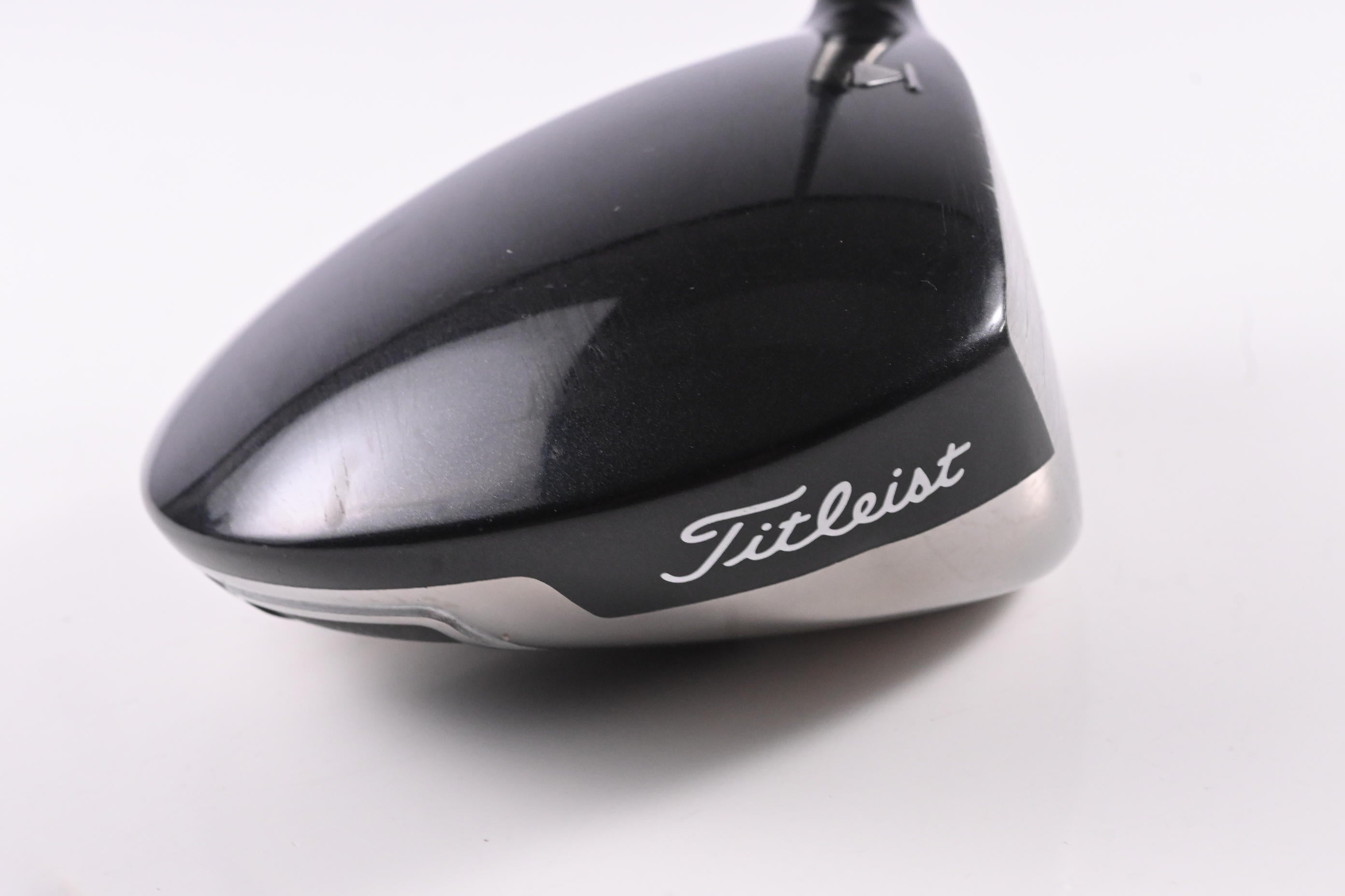 Titleist 909 D2 Driver / 9.5 Degree / Regular Flex Diamana 65 Shaft